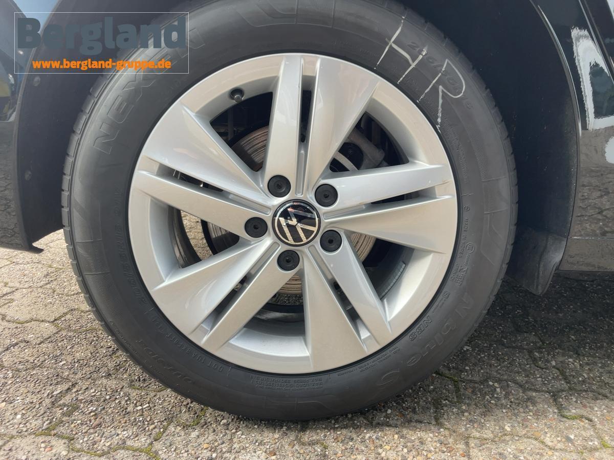 VW Life 1.5l eTSI OPF85kW (116PS) VW Life 1.5l eTSI OPF85kW (116PS)