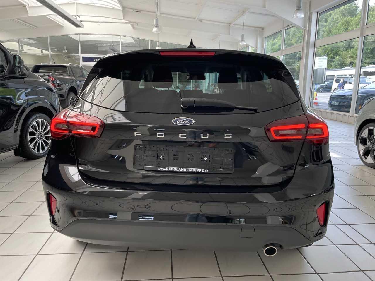 FORD Titanium FORD Titanium