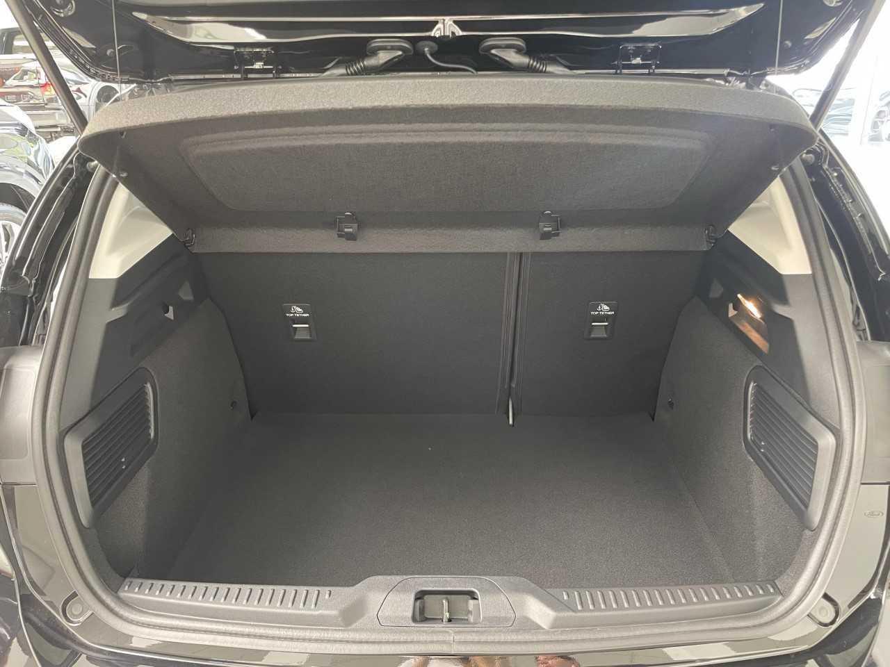 FORD Titanium FORD Titanium