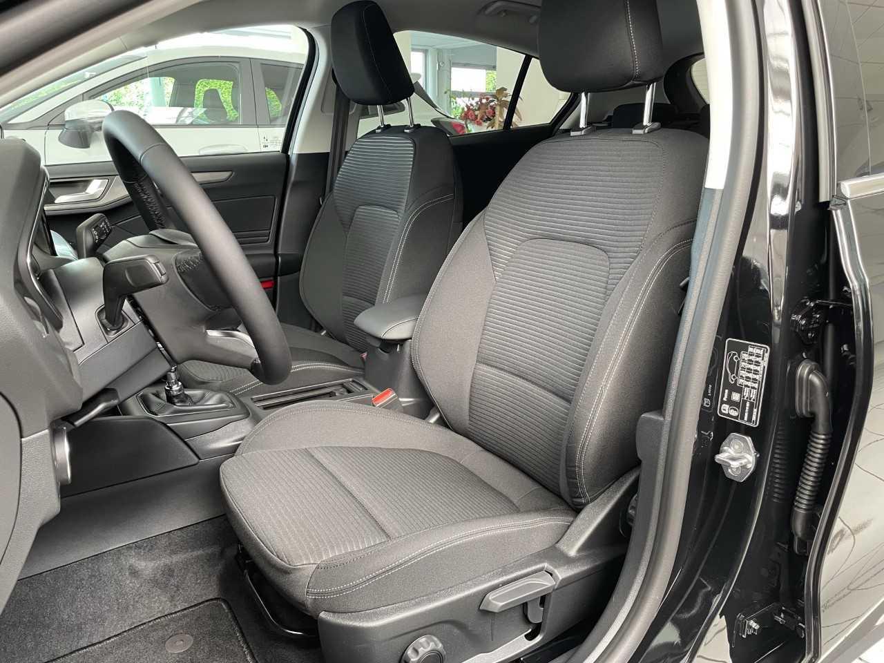 FORD Titanium FORD Titanium