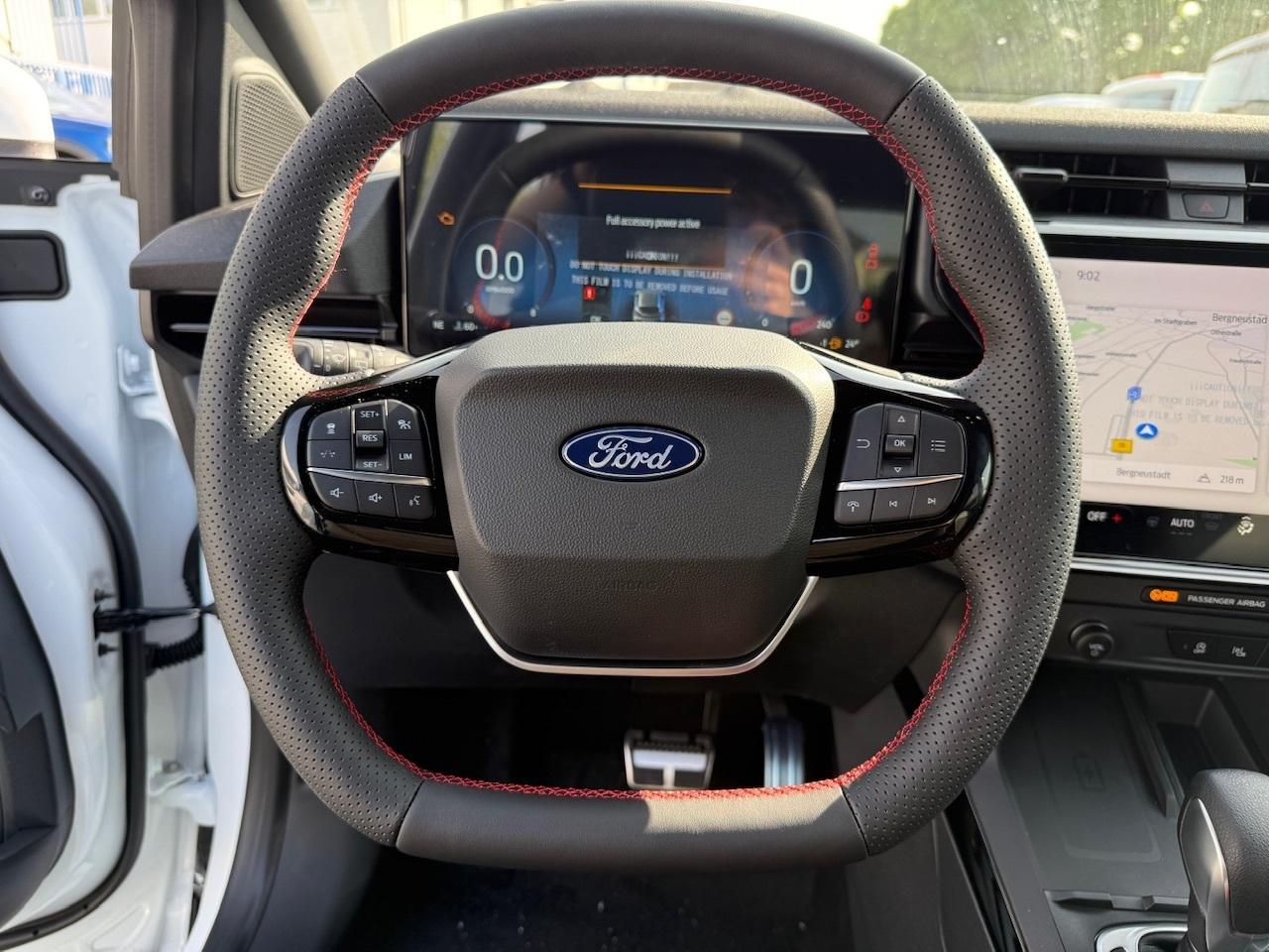 FORD ST-LINE X 1.0T 155PS MHEV Automatik FORD ST-LINE X 1.0T 155PS MHEV Automatik