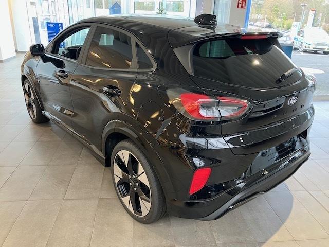 FORD ST-LINE X 1.0T 155PS MHEV FORD ST-LINE X 1.0T 155PS MHEV