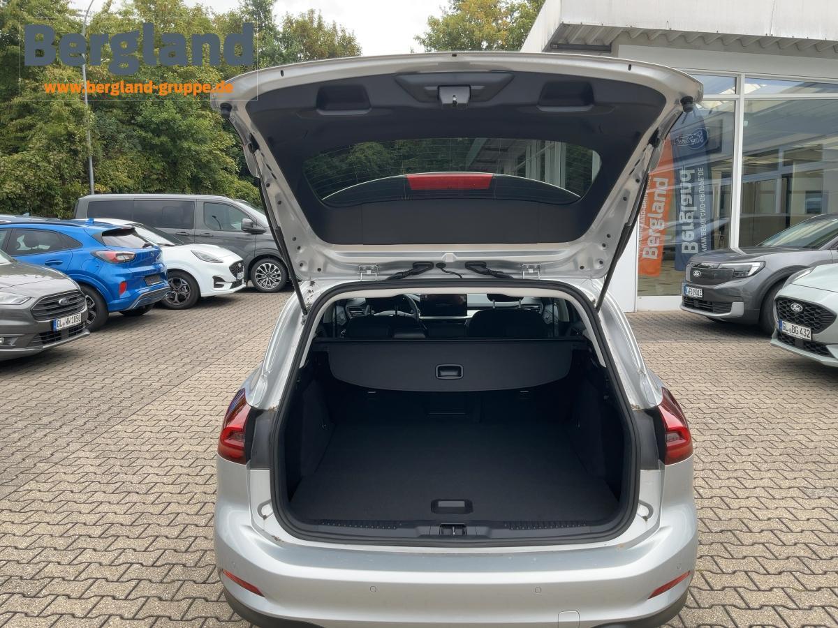 FORD TITANIUM X 1,0l 125PS Schaltgetriebe FORD TITANIUM X 1,0l 125PS Schaltgetriebe