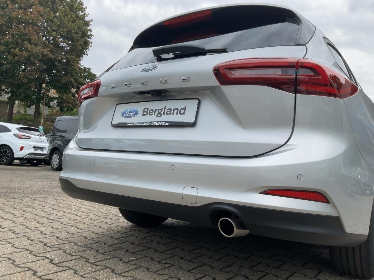 FORD TITANIUM X 1,0l 125PS Schaltgetriebe FORD TITANIUM X 1,0l 125PS Schaltgetriebe
