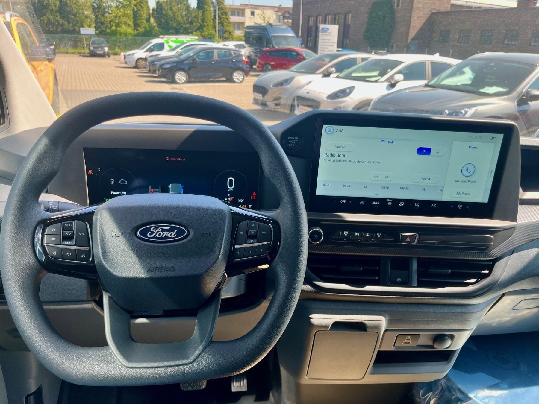 FORD 2.5 PHEV 320 L1 Trend FORD 2.5 PHEV 320 L1 Trend