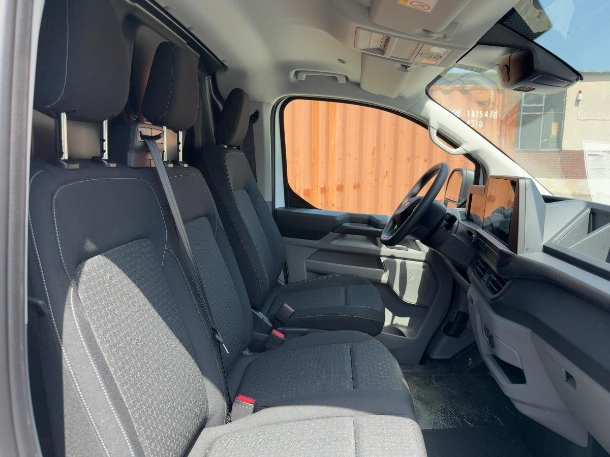 FORD Kastenwagen TREND PHEV 320L1 233PS Automatik FORD Kastenwagen TREND PHEV 320L1 233PS Automatik