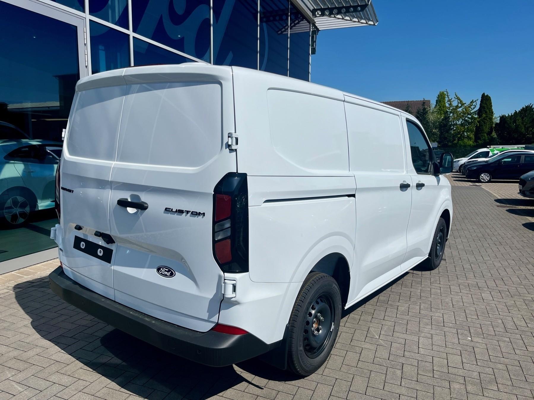FORD 2.5 Duratec PHEV 320 L1 Trend FORD 2.5 Duratec PHEV 320 L1 Trend