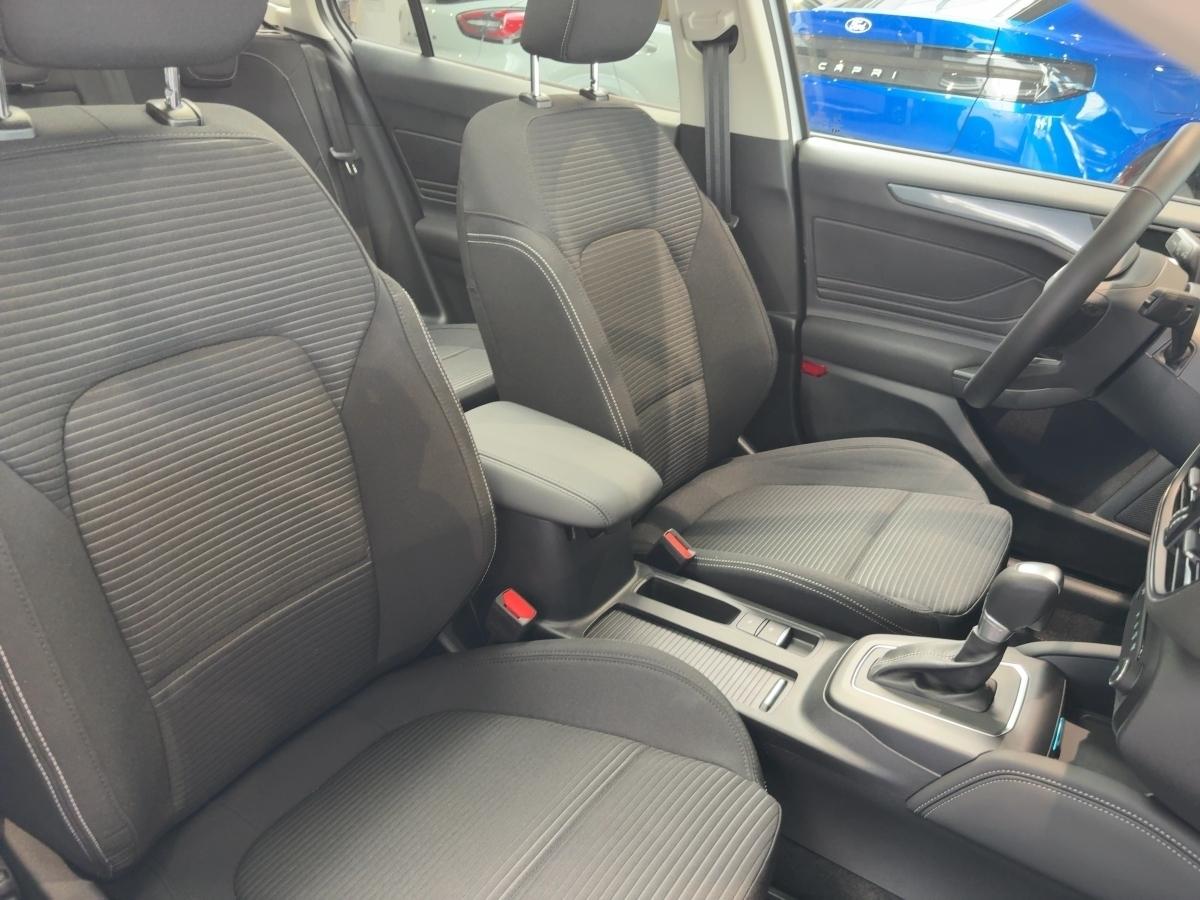 FORD Turnier Active X Hybrid 7-Gang FORD Turnier Active X Hybrid 7-Gang