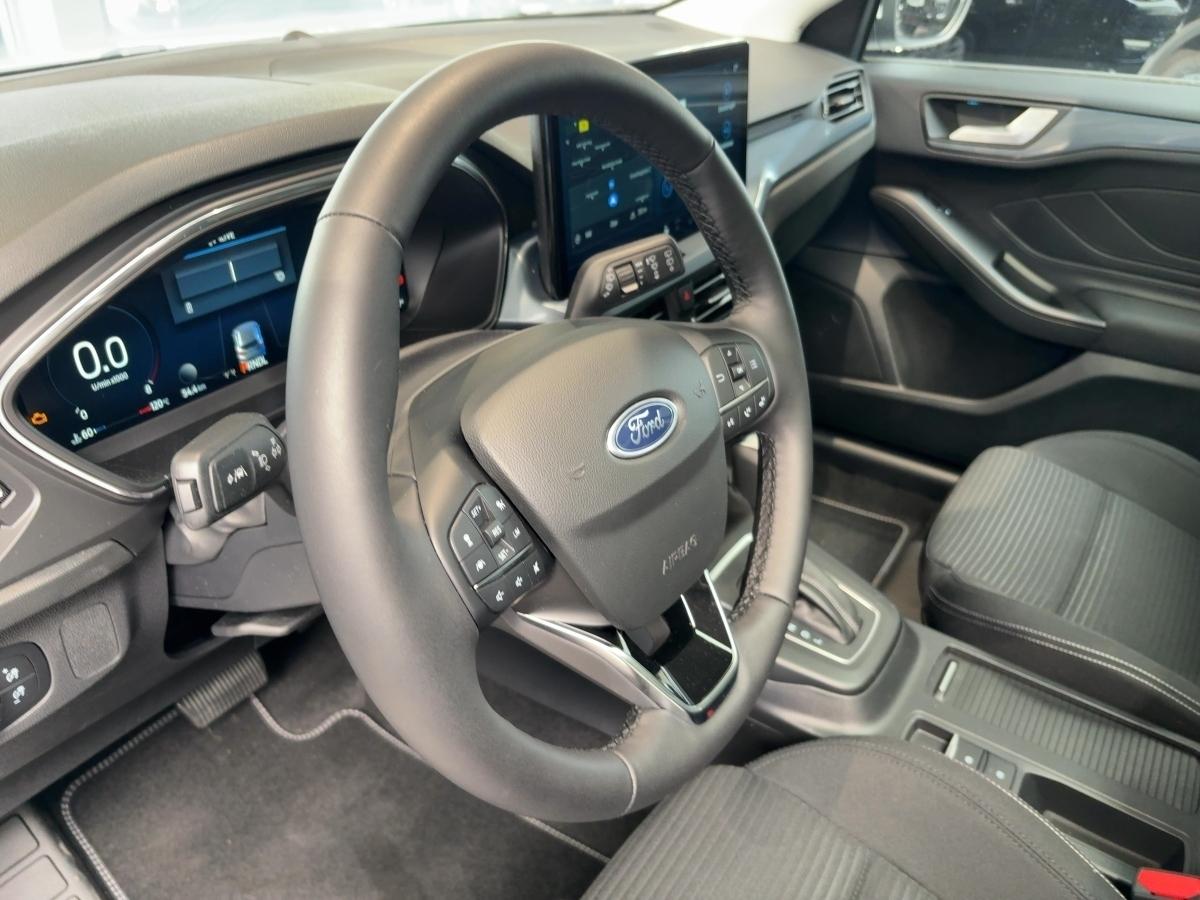 FORD Turnier Active X Hybrid 7-Gang FORD Turnier Active X Hybrid 7-Gang