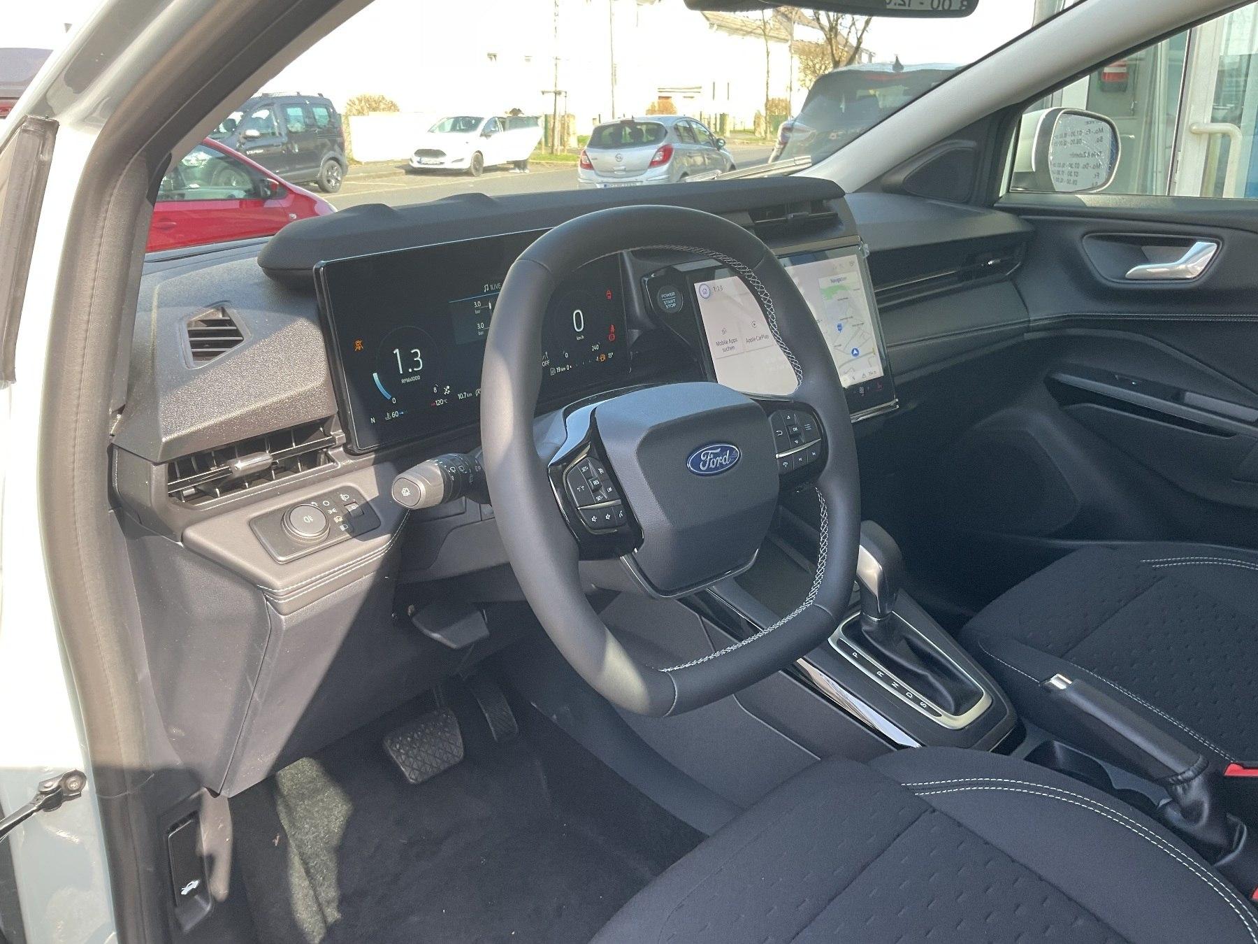 FORD Titanium MHEV *LED*AHK*el. Klappe FORD Titanium MHEV *LED*AHK*el. Klappe