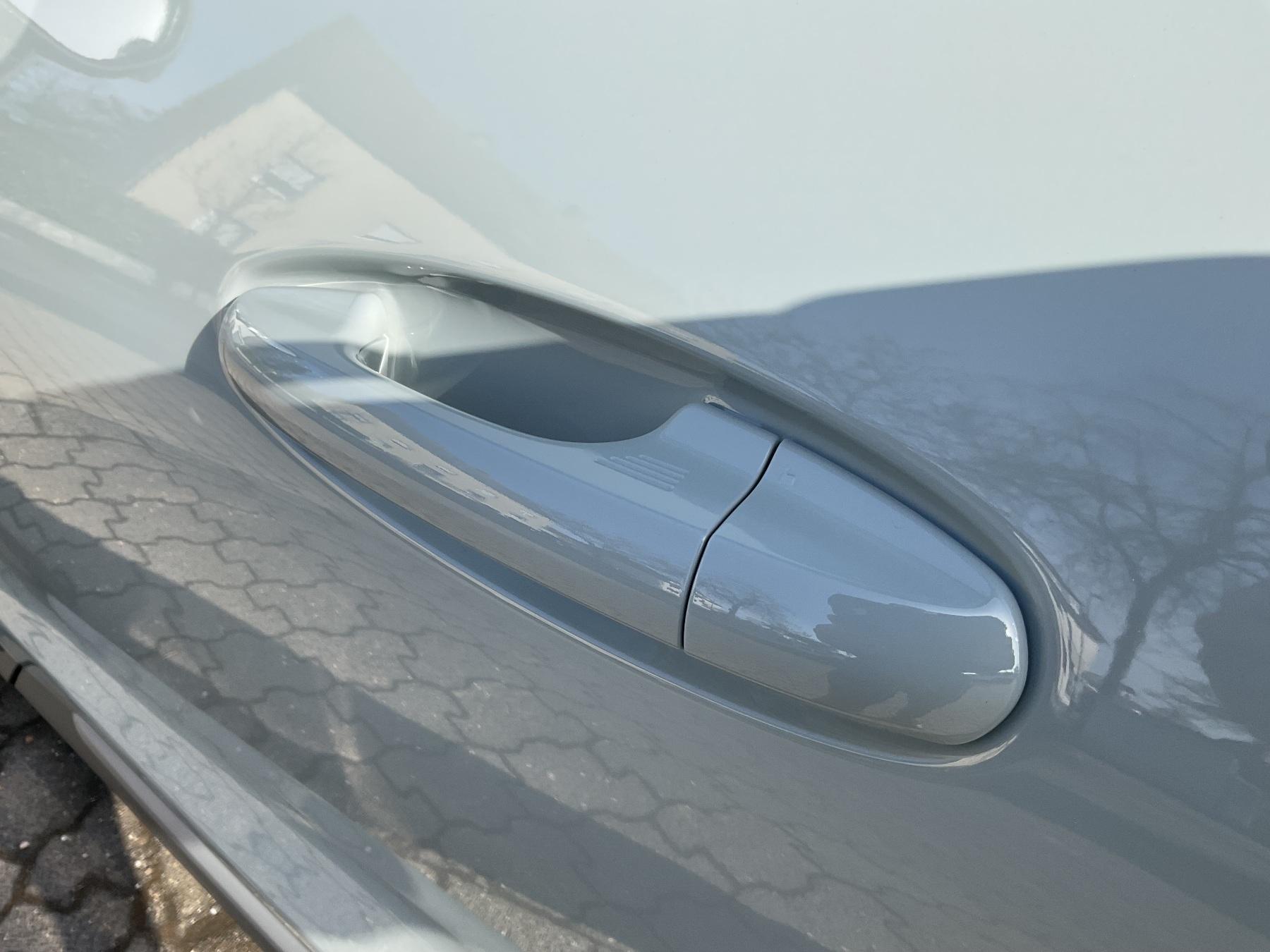 FORD Titanium MHEV *LED*AHK*el. Klappe FORD Titanium MHEV *LED*AHK*el. Klappe