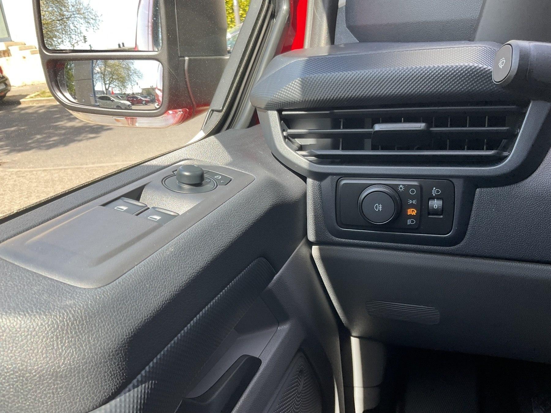 FORD Trend 280L1 Kasten GJR*Ke*RFK*PDC FORD Trend 280L1 Kasten GJR*Ke*RFK*PDC