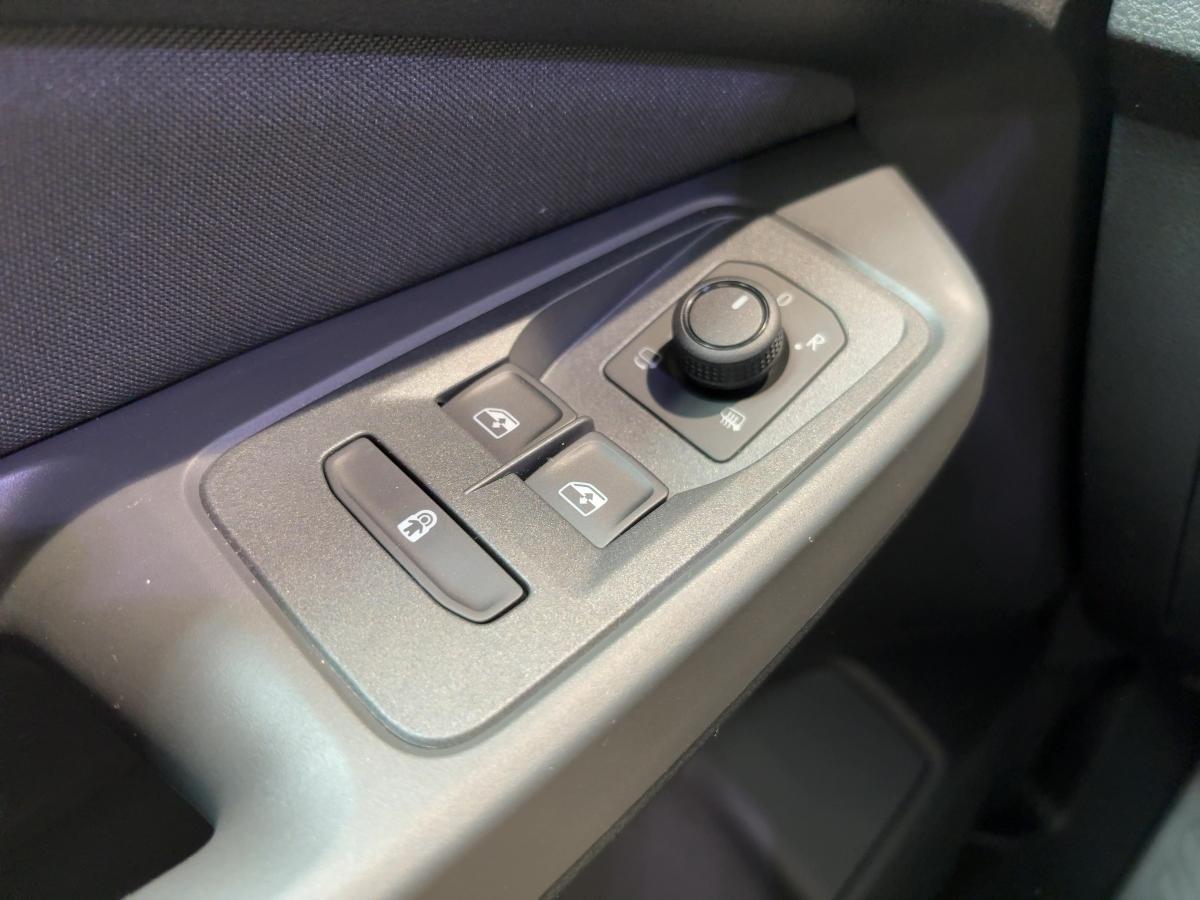 FORD Titanium FORD Titanium