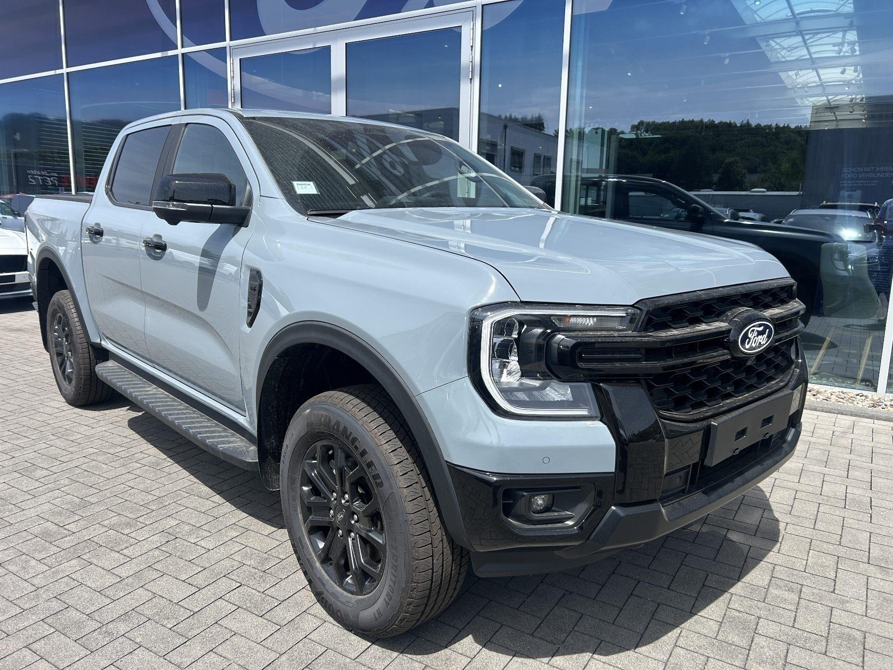 FORD 3.0 Ecoblue Limited 4x4 Doppelkabine B&O FORD 3.0 Ecoblue Limited 4x4 Doppelkabine B&O