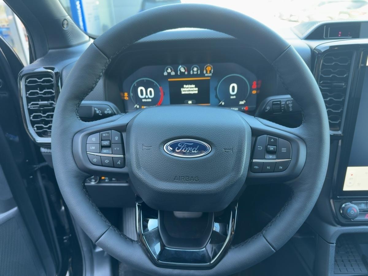FORD 3.0L 240PS Limited FORD 3.0L 240PS Limited