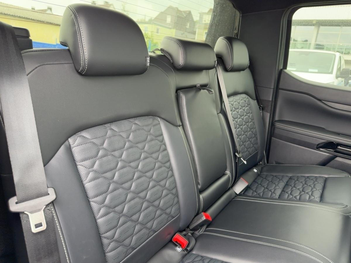 FORD 3.0 Ecoblue Platinium e-4WD Doppelkabine FORD 3.0 Ecoblue Platinium e-4WD Doppelkabine