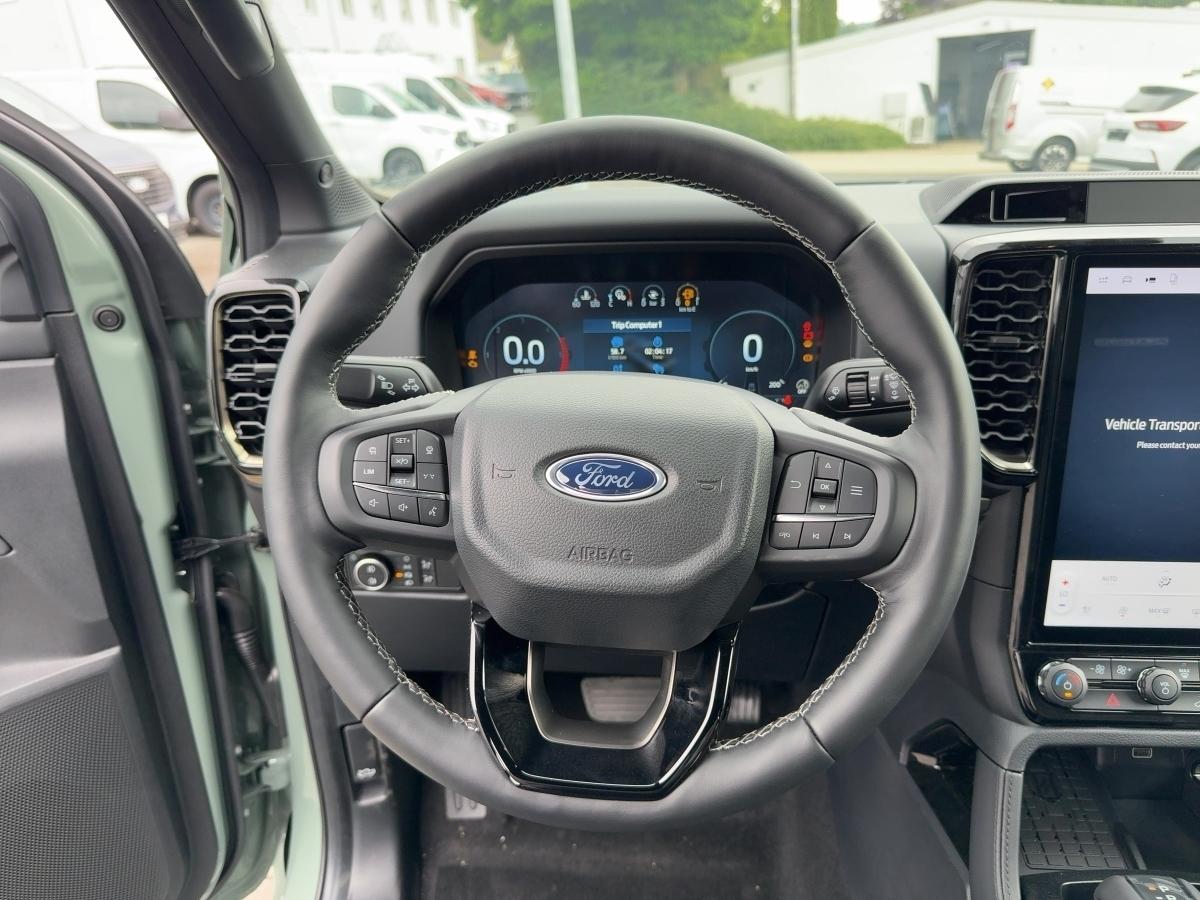 FORD 3.0 Ecoblue Platinium e-4WD Doppelkabine FORD 3.0 Ecoblue Platinium e-4WD Doppelkabine