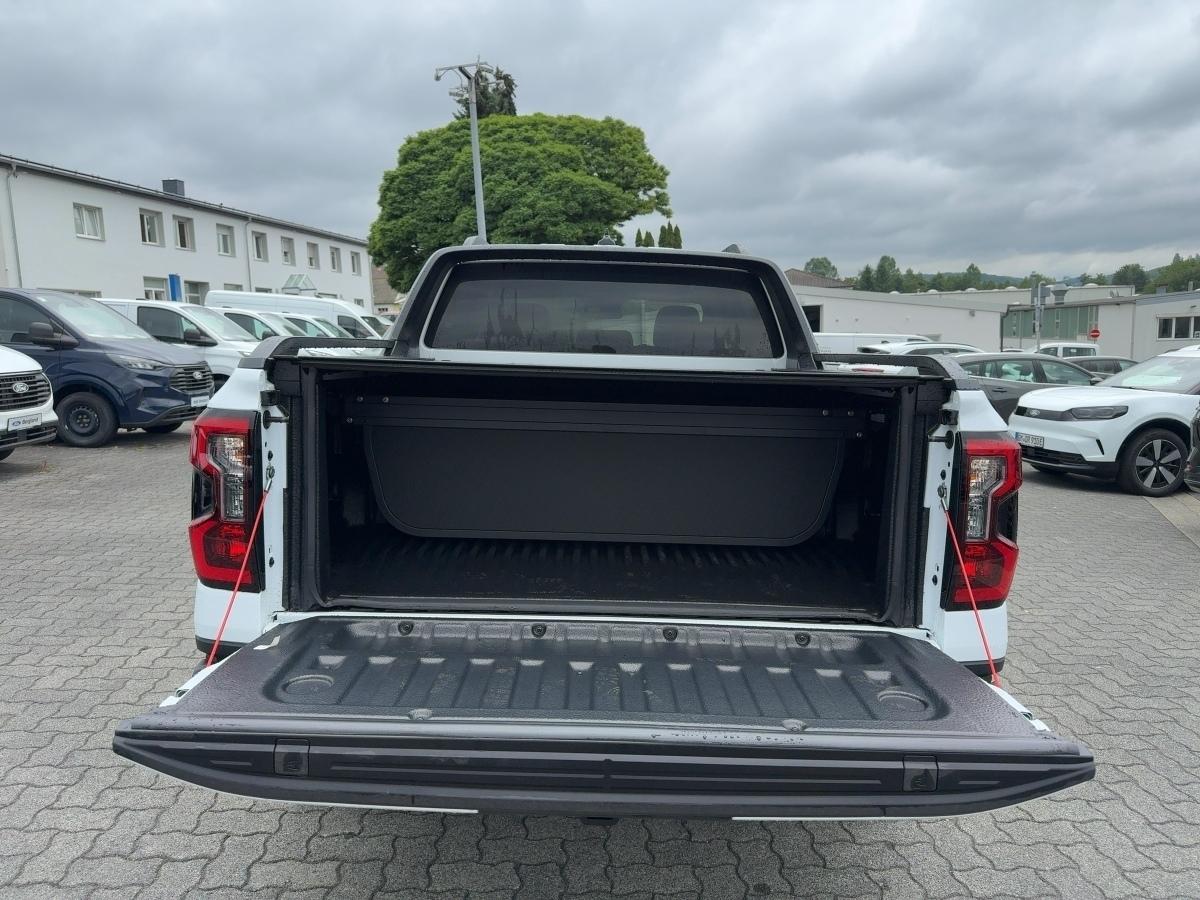 FORD 2.3 EcoBoost Plug-In-Hybrid Wildtrak e-4WD FORD 2.3 EcoBoost Plug-In-Hybrid Wildtrak e-4WD