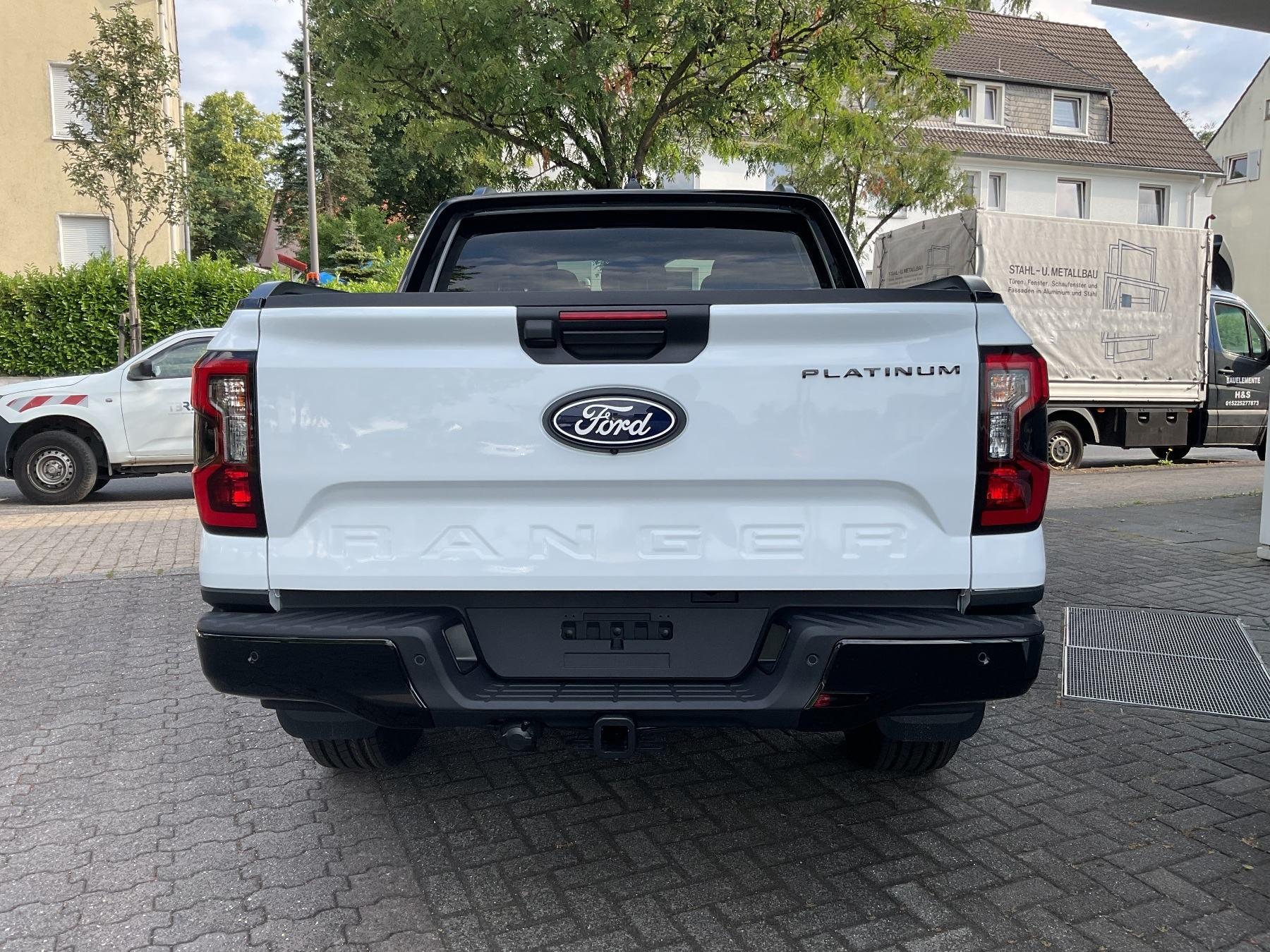 FORD Platinum 3.0l V6 240PS *LED*iACC*360*AHK* FORD Platinum 3.0l V6 240PS *LED*iACC*360*AHK*