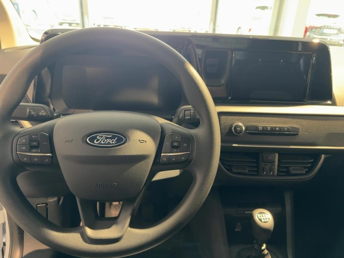FORD Trend Kasten*Ganzjahresreifen FORD Trend Kasten*Ganzjahresreifen