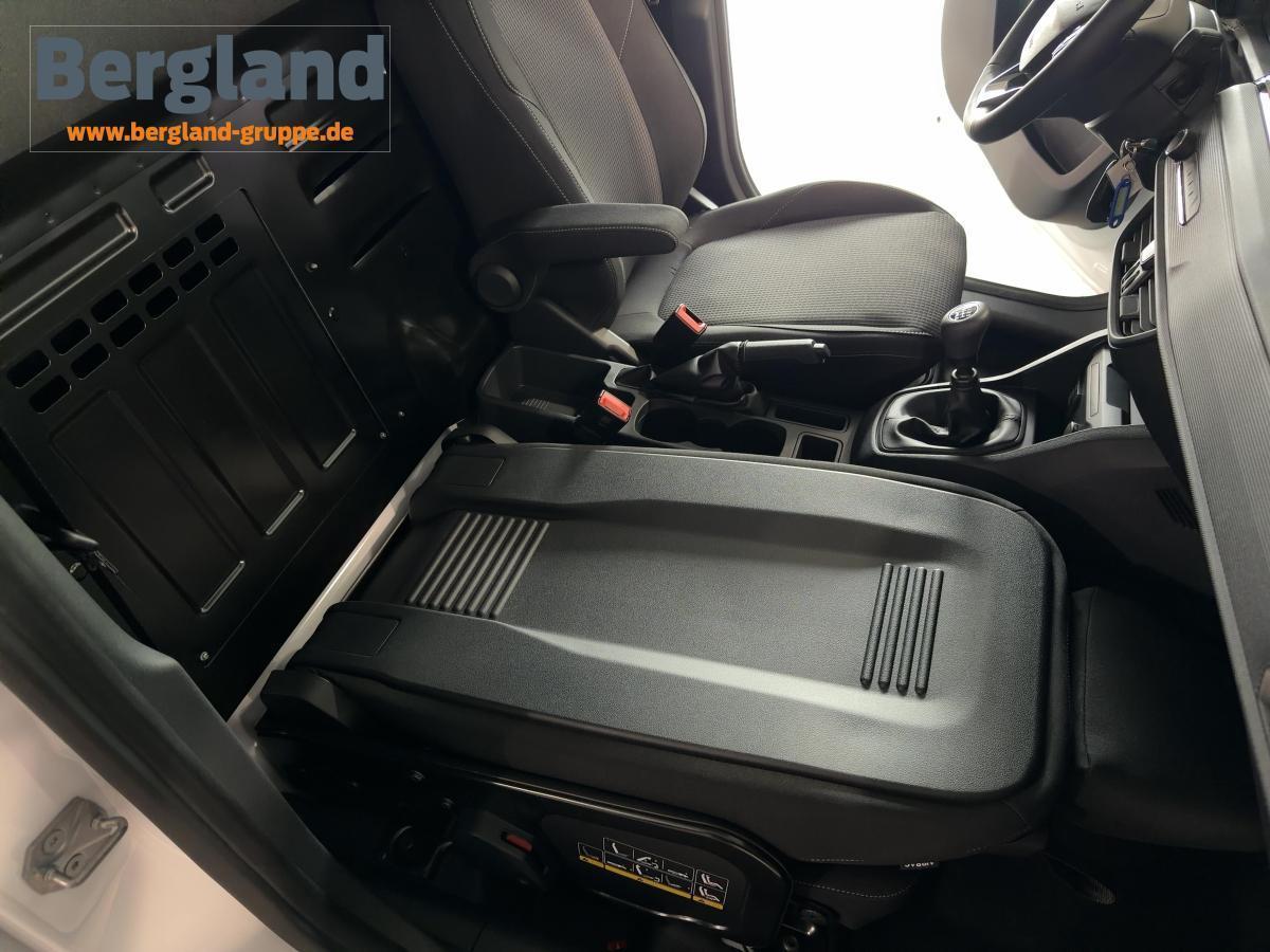 FORD TREND 1.0 l 100 PS EcoBoost FORD TREND 1.0 l 100 PS EcoBoost