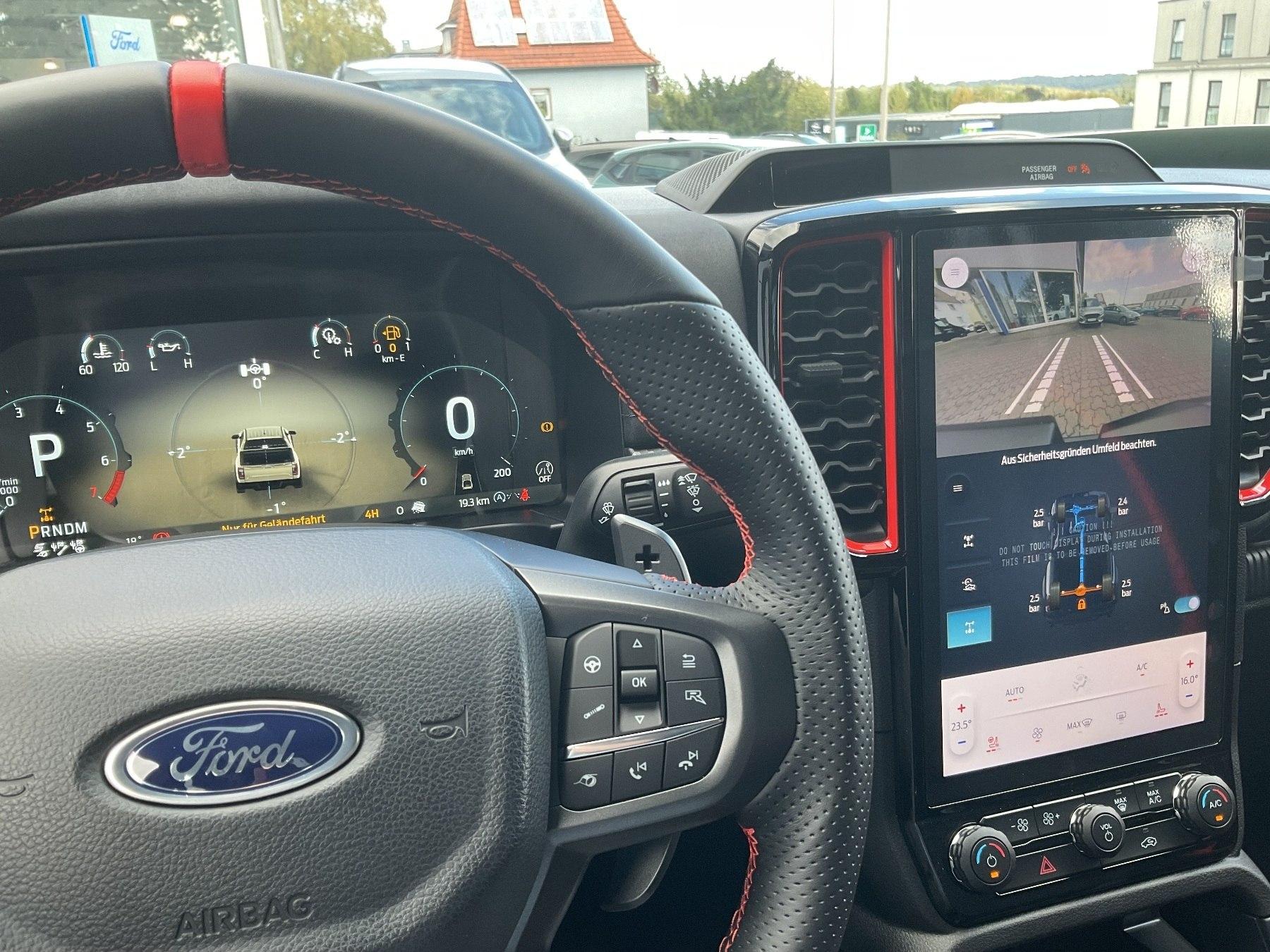 FORD Doppelkabine V6 e-4WD *Raptor-Paket* FORD Doppelkabine V6 e-4WD *Raptor-Paket*