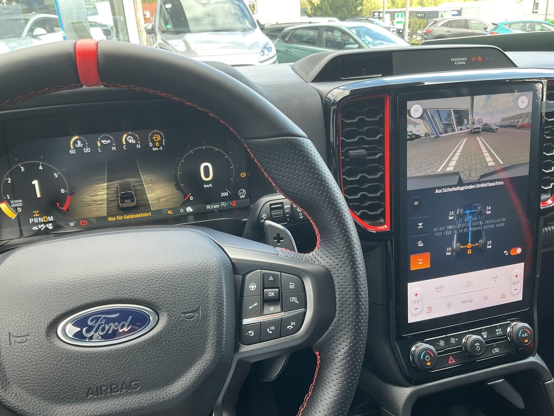 FORD Doppelkabine V6 e-4WD *Raptor-Paket* FORD Doppelkabine V6 e-4WD *Raptor-Paket*