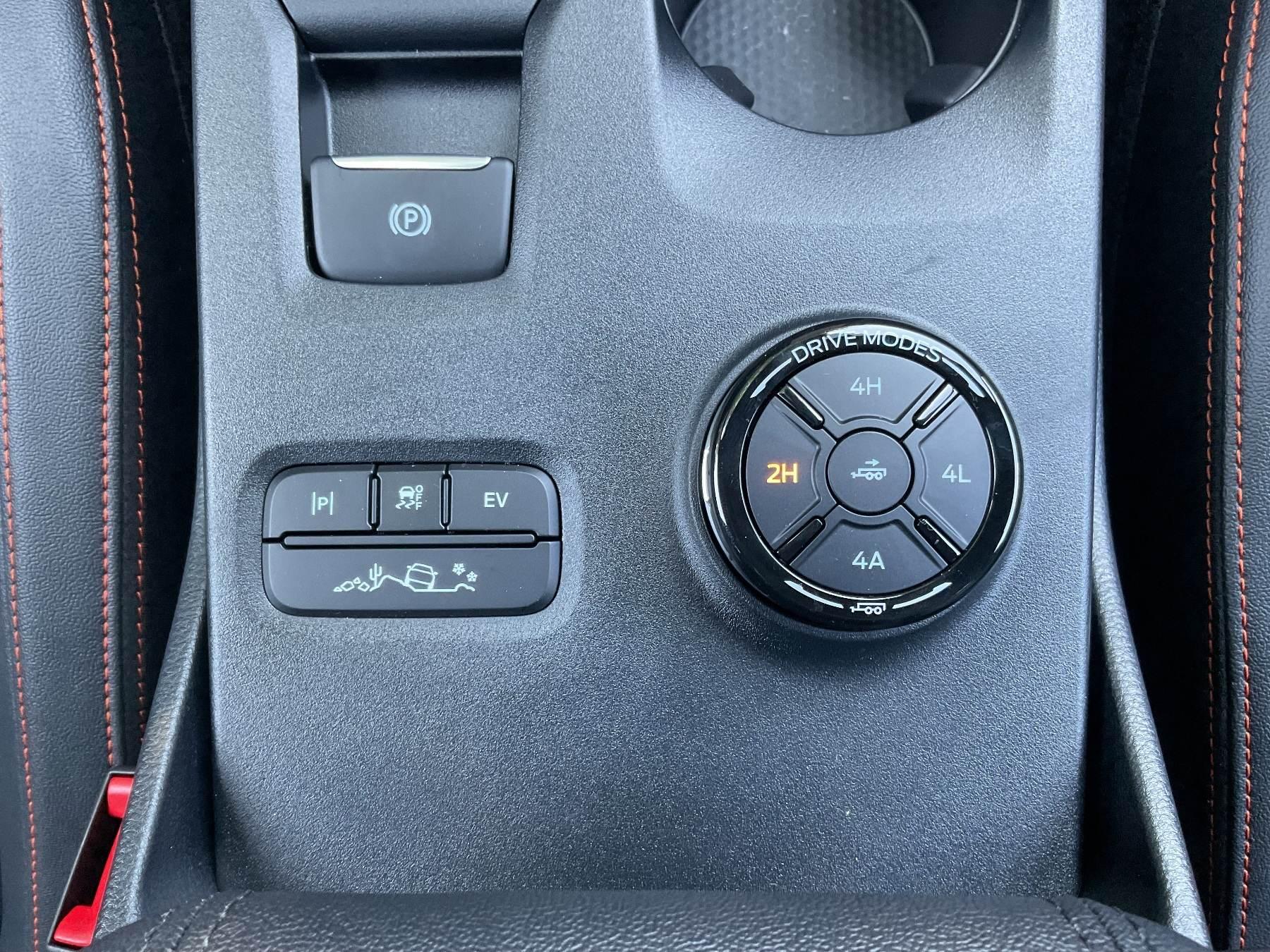 FORD Wildtrak PHEV 281PS *LED*iACC*B&O*AHK*360 FORD Wildtrak PHEV 281PS *LED*iACC*B&O*AHK*360