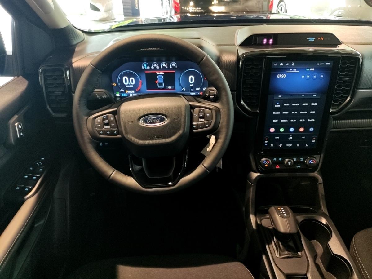 FORD D/CAB XLT 281PS PHEV A10 AWD FORD D/CAB XLT 281PS PHEV A10 AWD