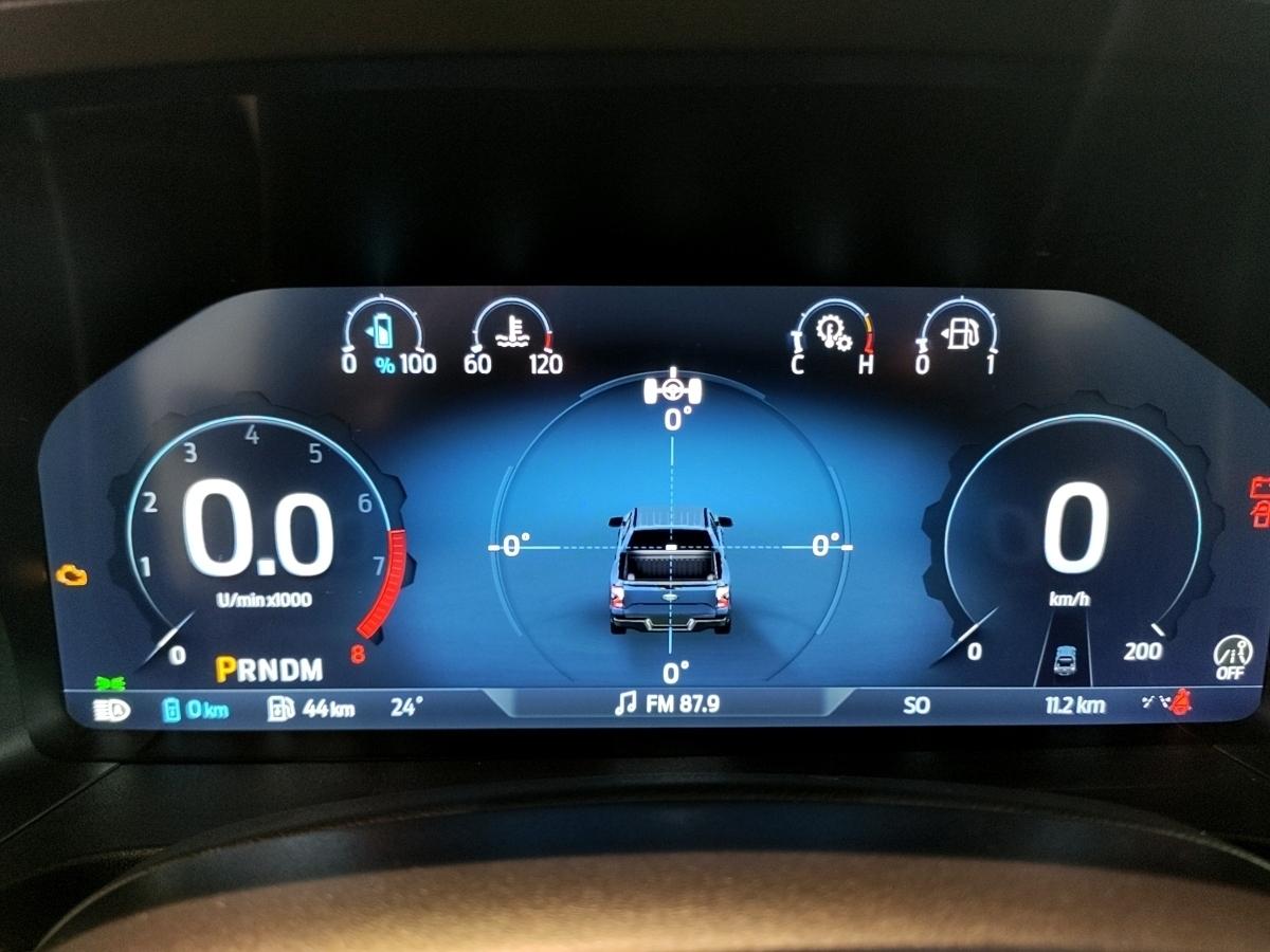 FORD D/CAB XLT 281PS PHEV A10 AWD FORD D/CAB XLT 281PS PHEV A10 AWD