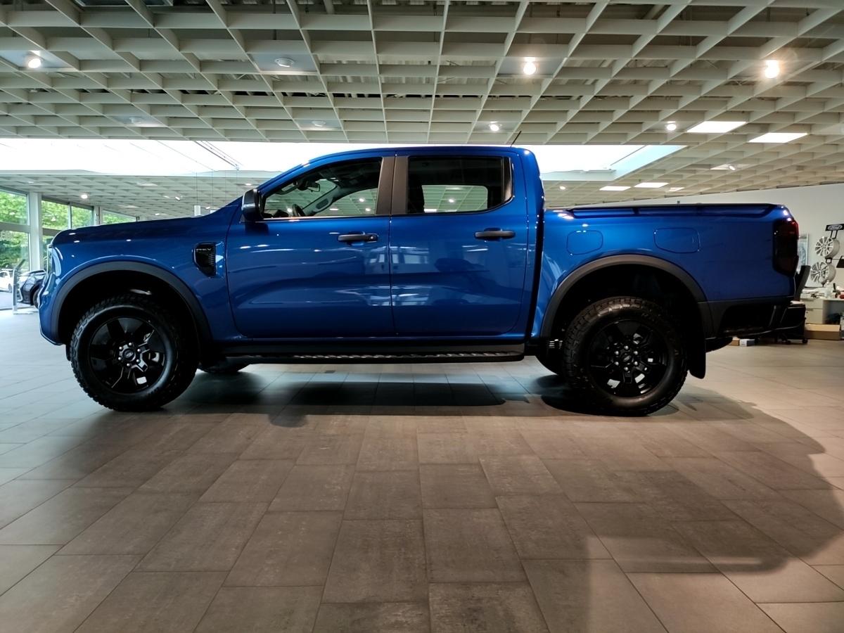 FORD D/CAB XLT 281PS PHEV A10 AWD FORD D/CAB XLT 281PS PHEV A10 AWD