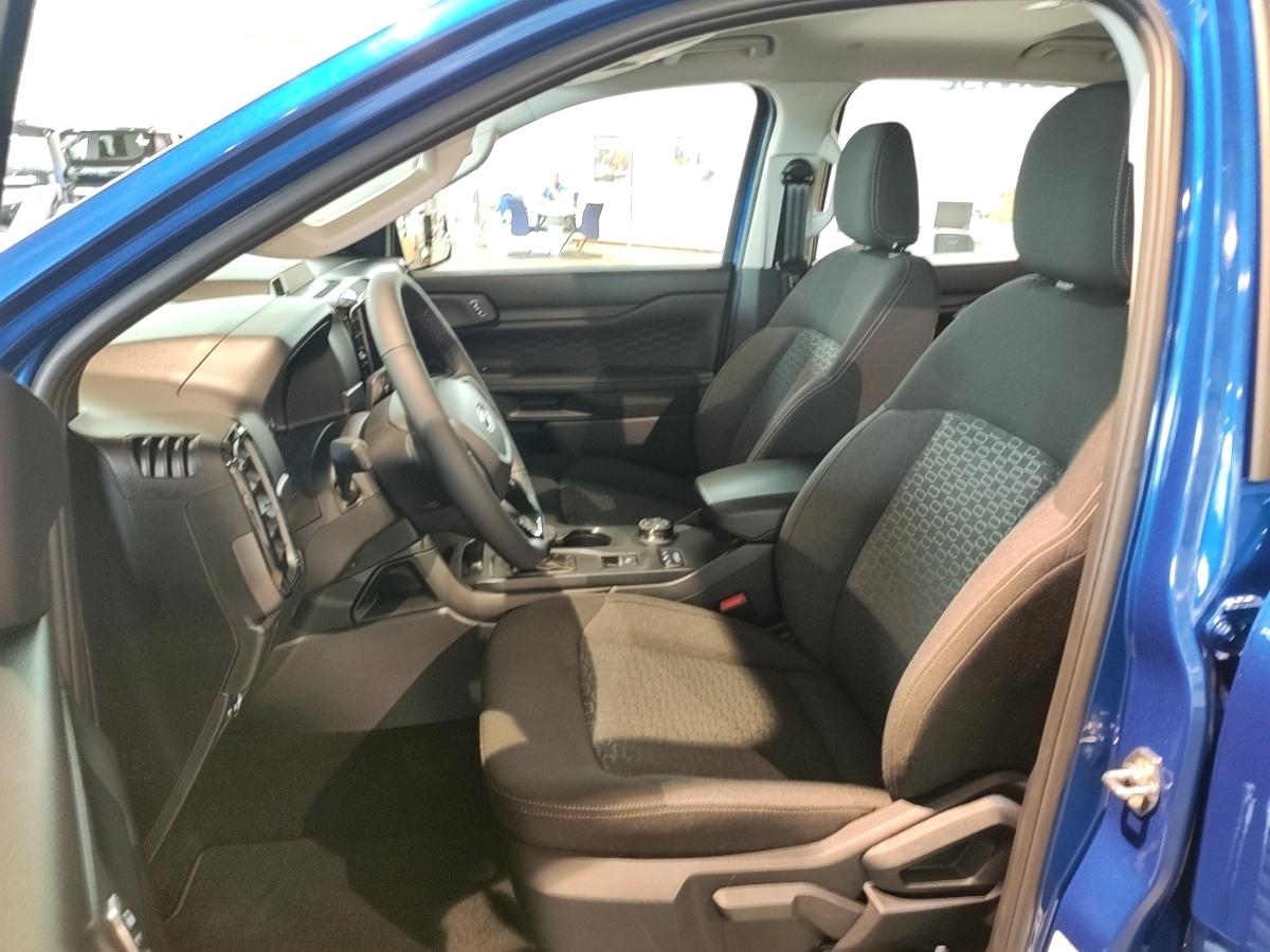 FORD D/CAB XLT 281PS PHEV A10 AWD FORD D/CAB XLT 281PS PHEV A10 AWD