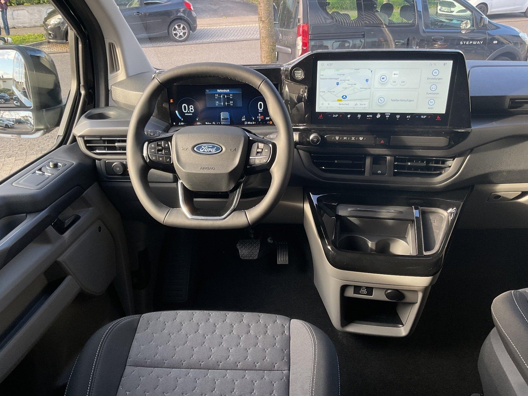 FORD 320 L1 Titanium 170PS *LED*RFK* FORD 320 L1 Titanium 170PS *LED*RFK*