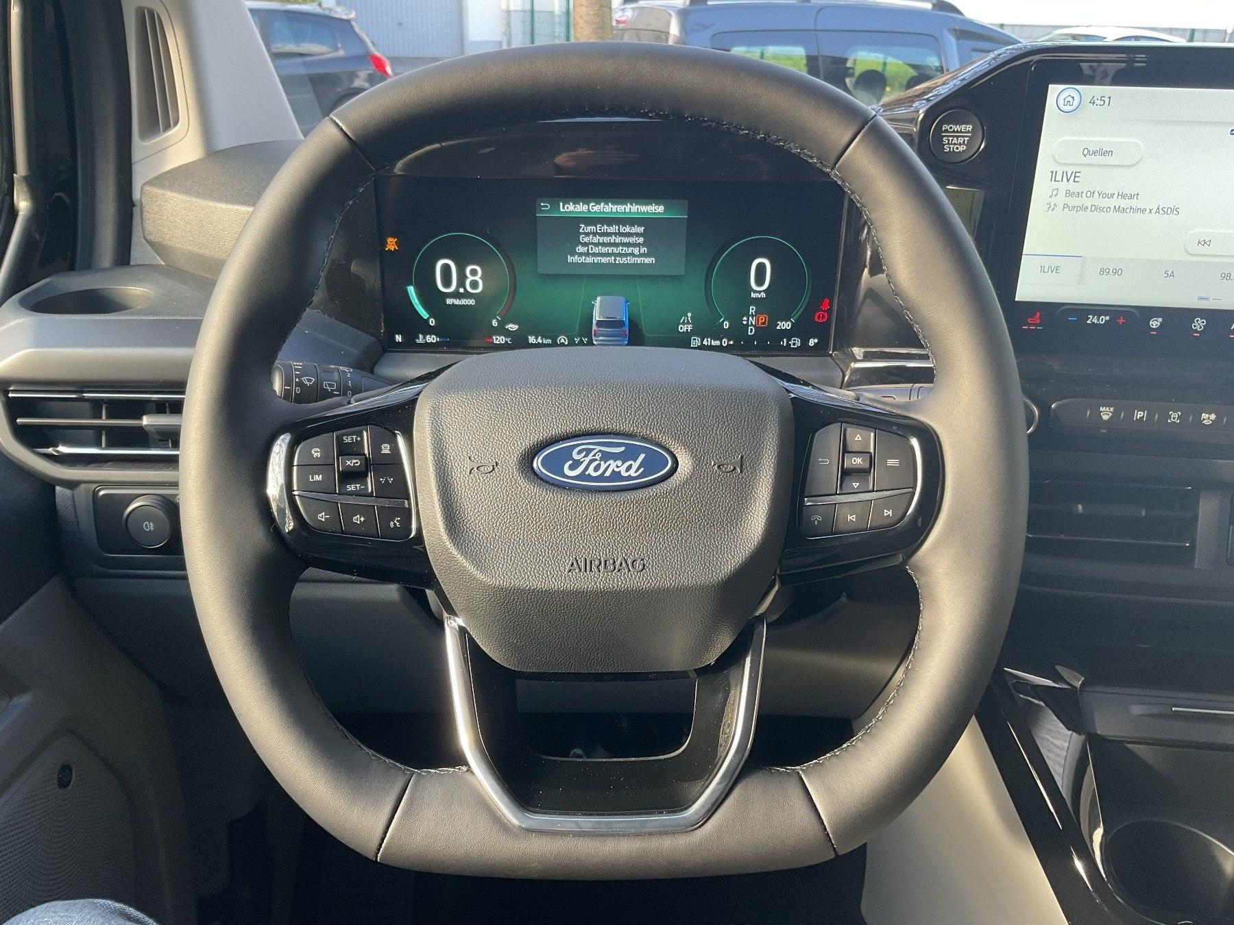 FORD 320 L1 Titanium 170PS *LED*RFK* FORD 320 L1 Titanium 170PS *LED*RFK*
