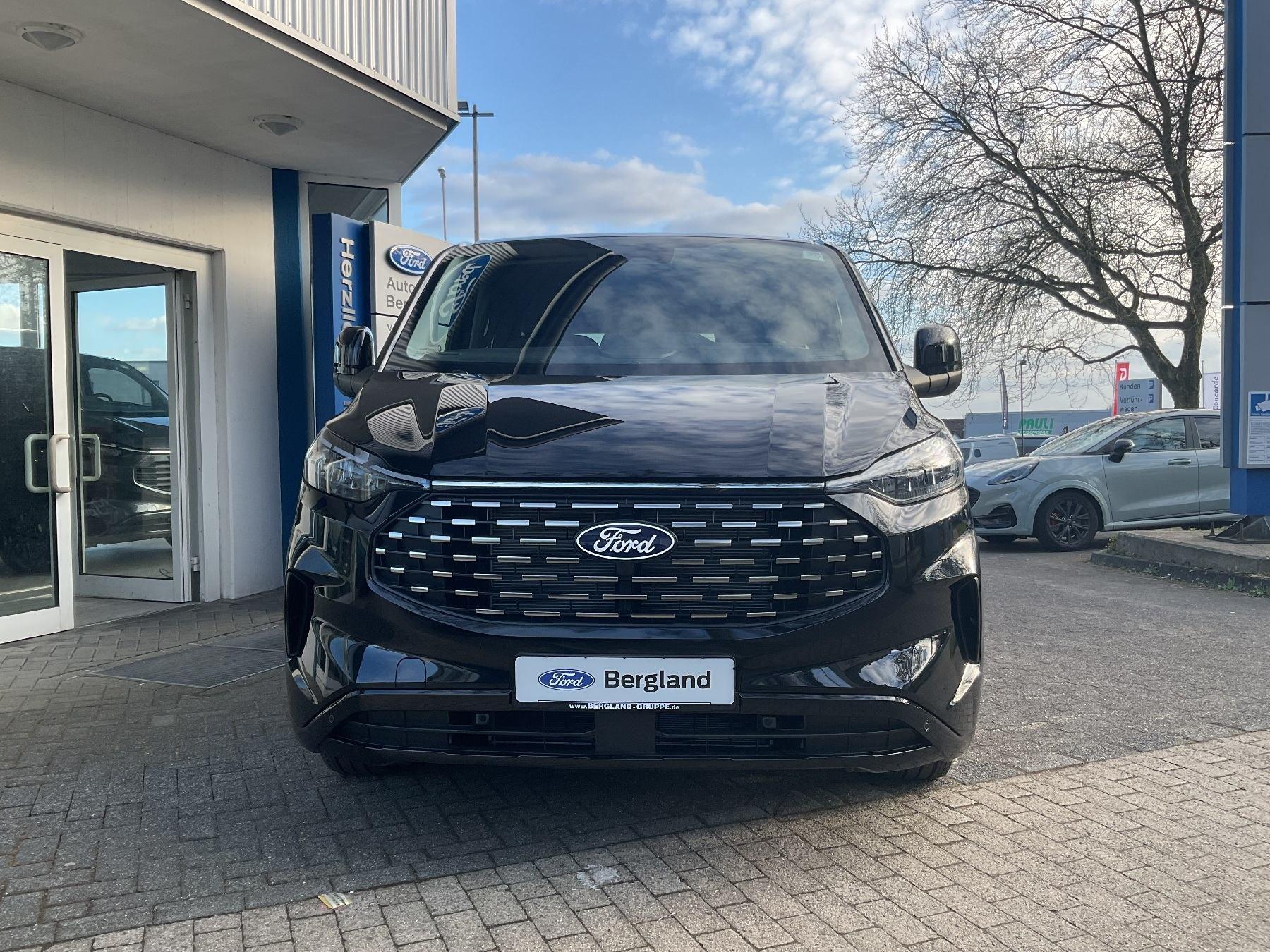 FORD 320 L1 Titanium 170PS *LED*RFK* FORD 320 L1 Titanium 170PS *LED*RFK*