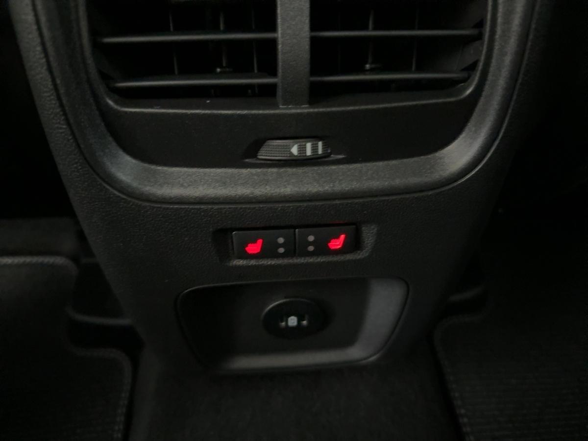 FORD BLUECRUISE Edit. 243 PS PHEV FWD VCT FORD BLUECRUISE Edit. 243 PS PHEV FWD VCT