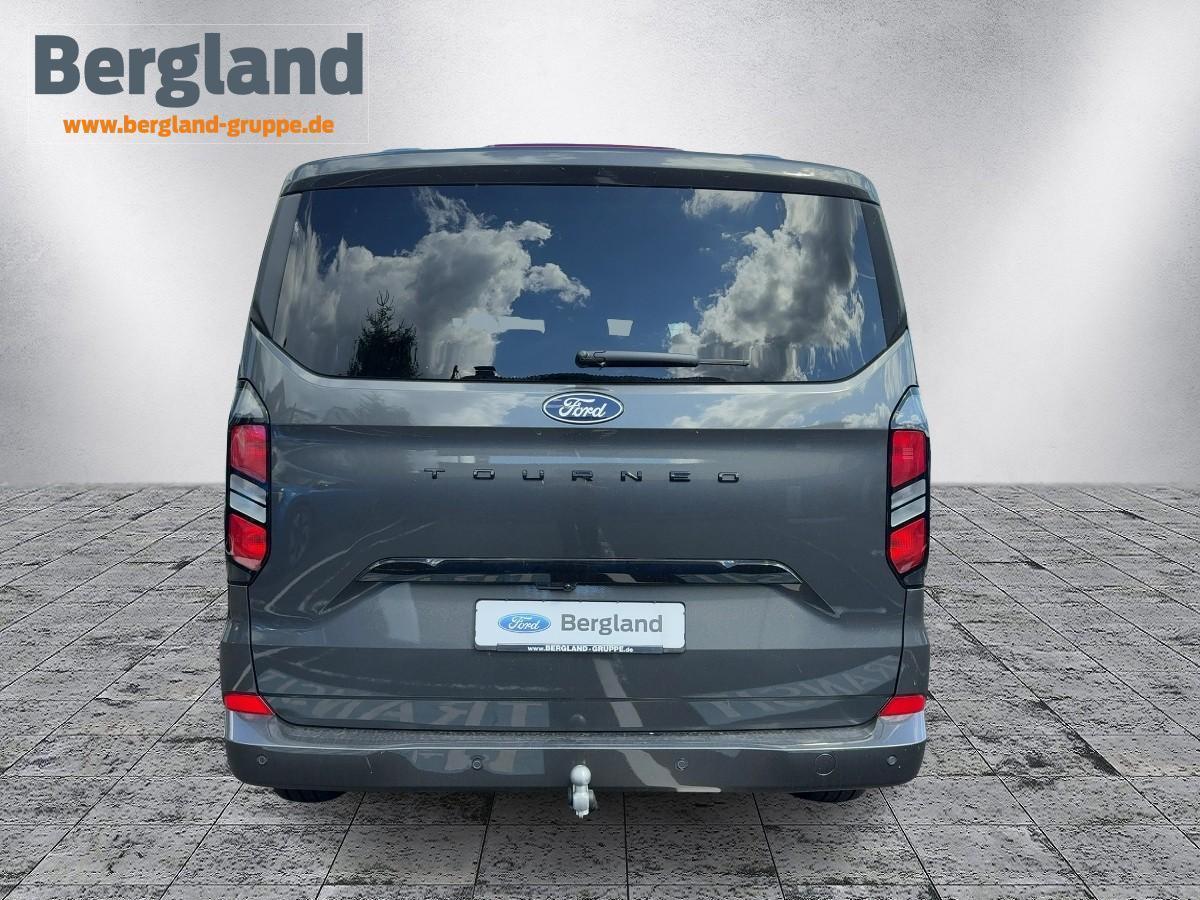 FORD BUS 320S TITANIUM 136PS FWD FORD BUS 320S TITANIUM 136PS FWD