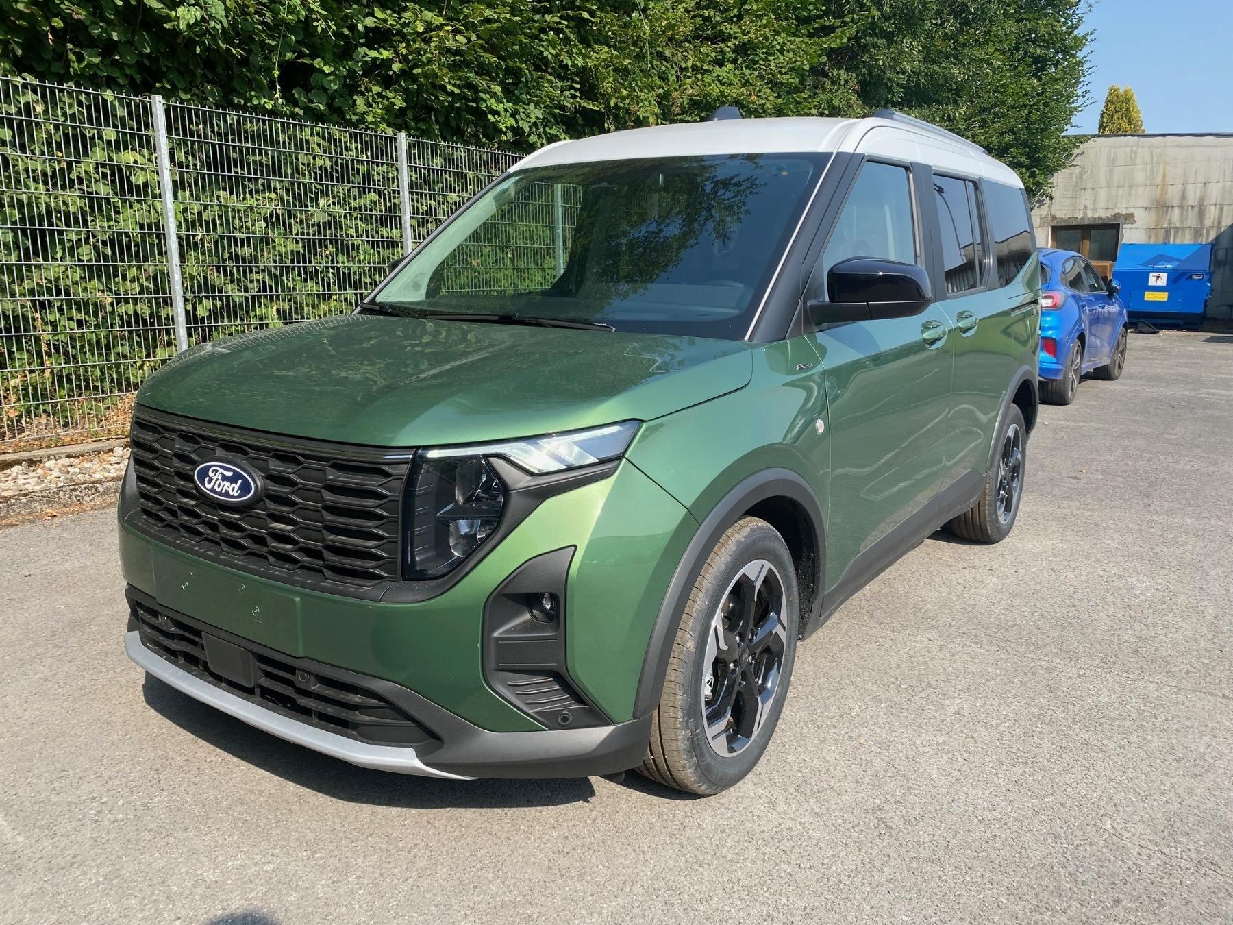 FORD Courier