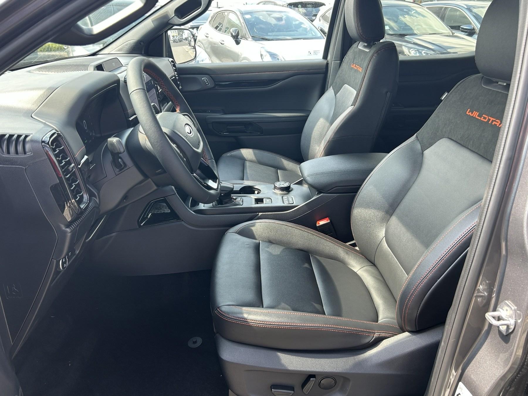 FORD WILDTRAK 281 PS PHEV e-4WD FORD WILDTRAK 281 PS PHEV e-4WD
