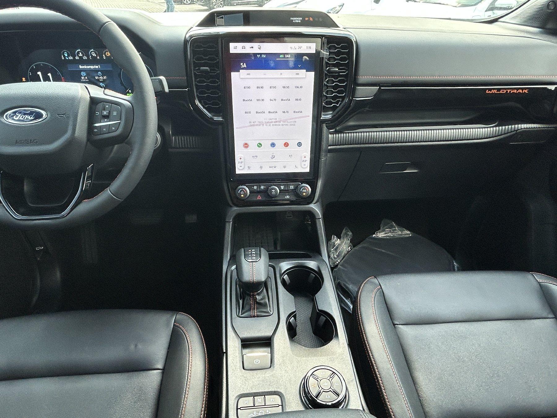 FORD WILDTRAK 281 PS PHEV e-4WD FORD WILDTRAK 281 PS PHEV e-4WD