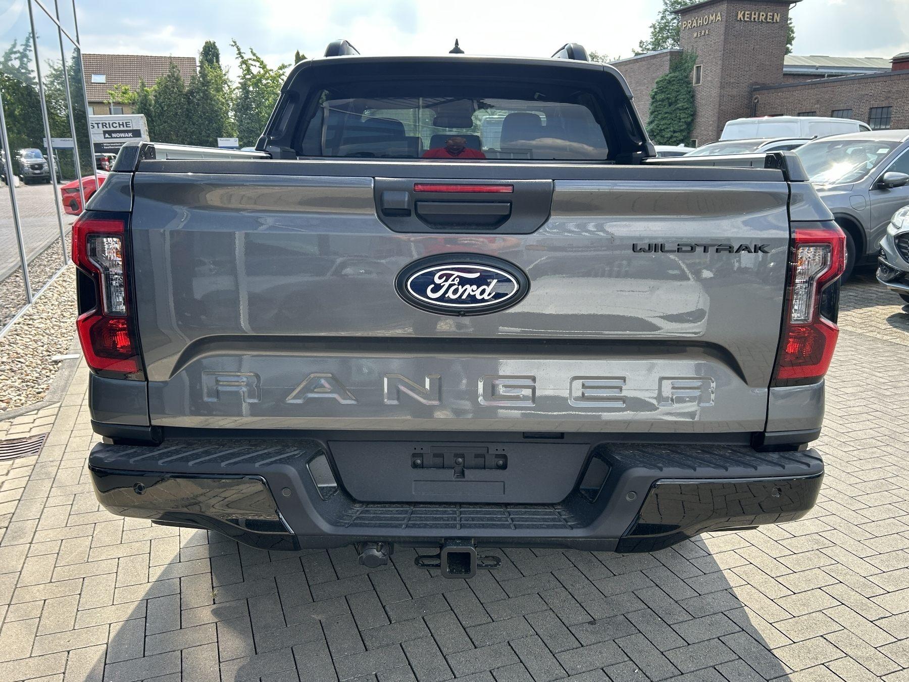 FORD WILDTRAK 281 PS PHEV e-4WD FORD WILDTRAK 281 PS PHEV e-4WD