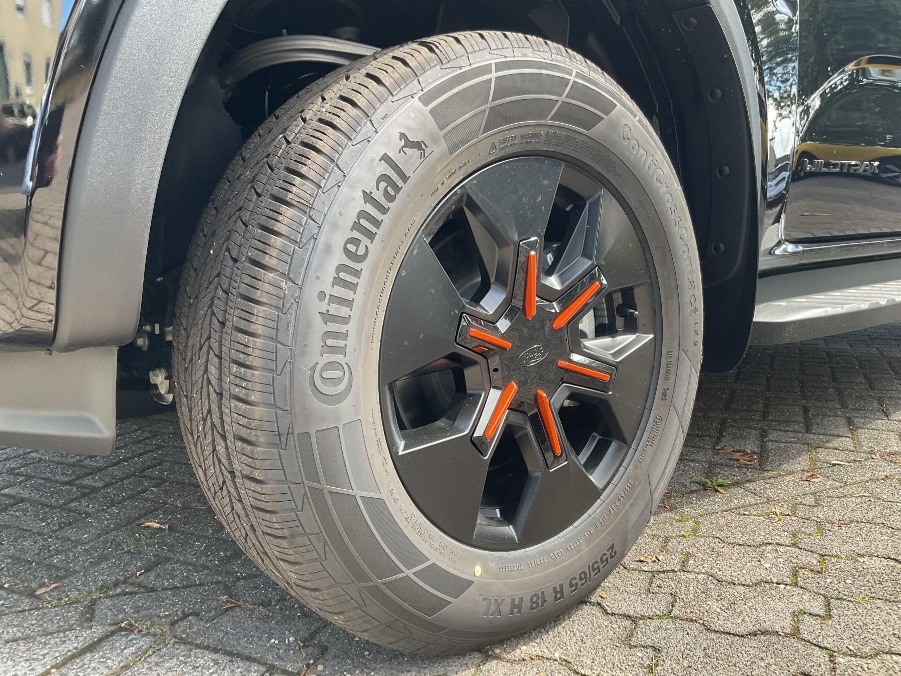FORD Wildtrak PHEV Doppelkabine e-4WD 281PS FORD Wildtrak PHEV Doppelkabine e-4WD 281PS