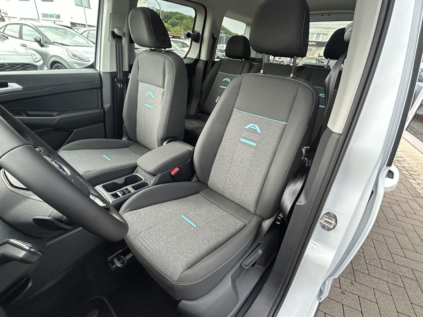 FORD Connect PHEV Active FORD Connect PHEV Active