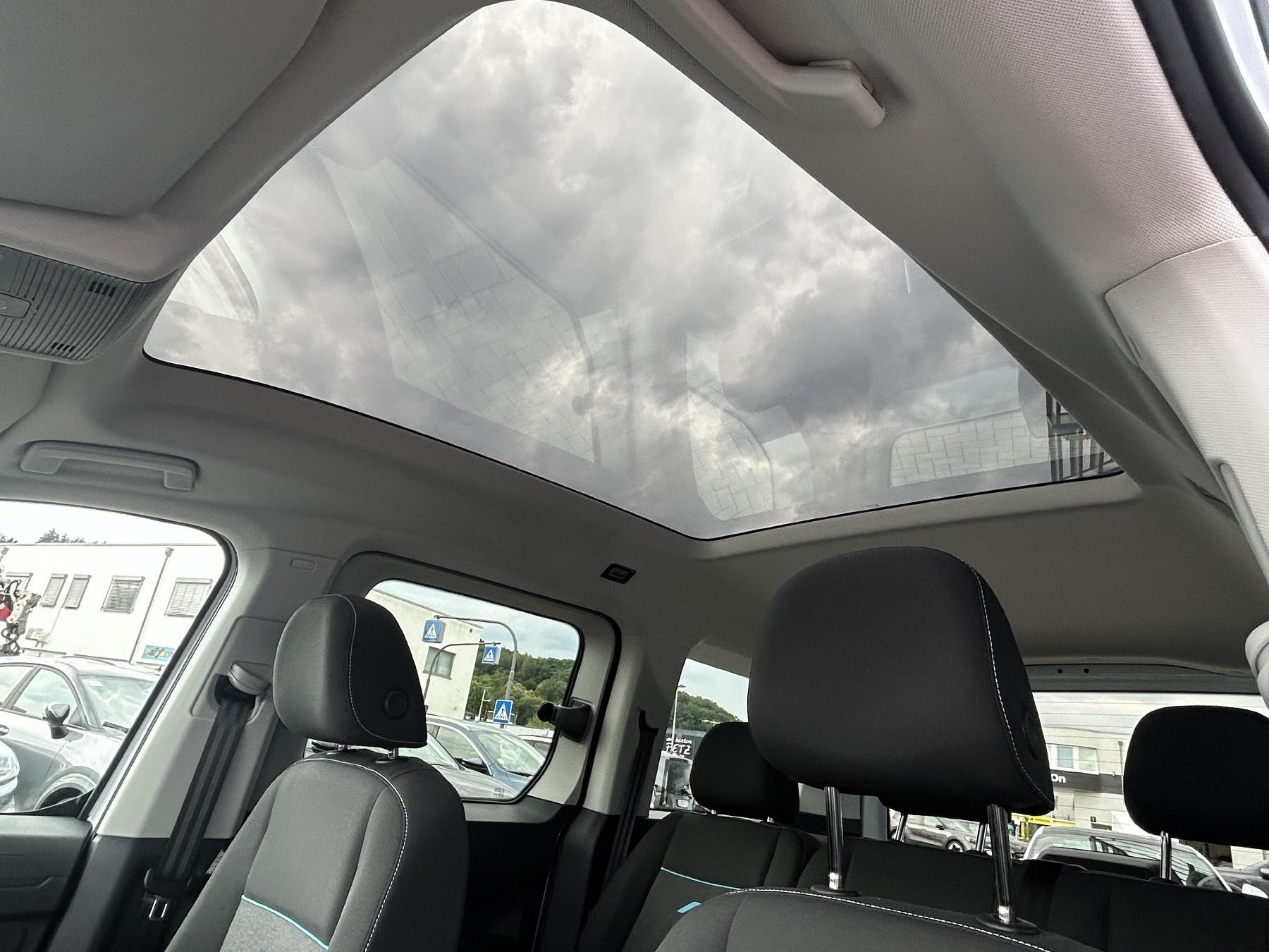 FORD Connect PHEV Active FORD Connect PHEV Active