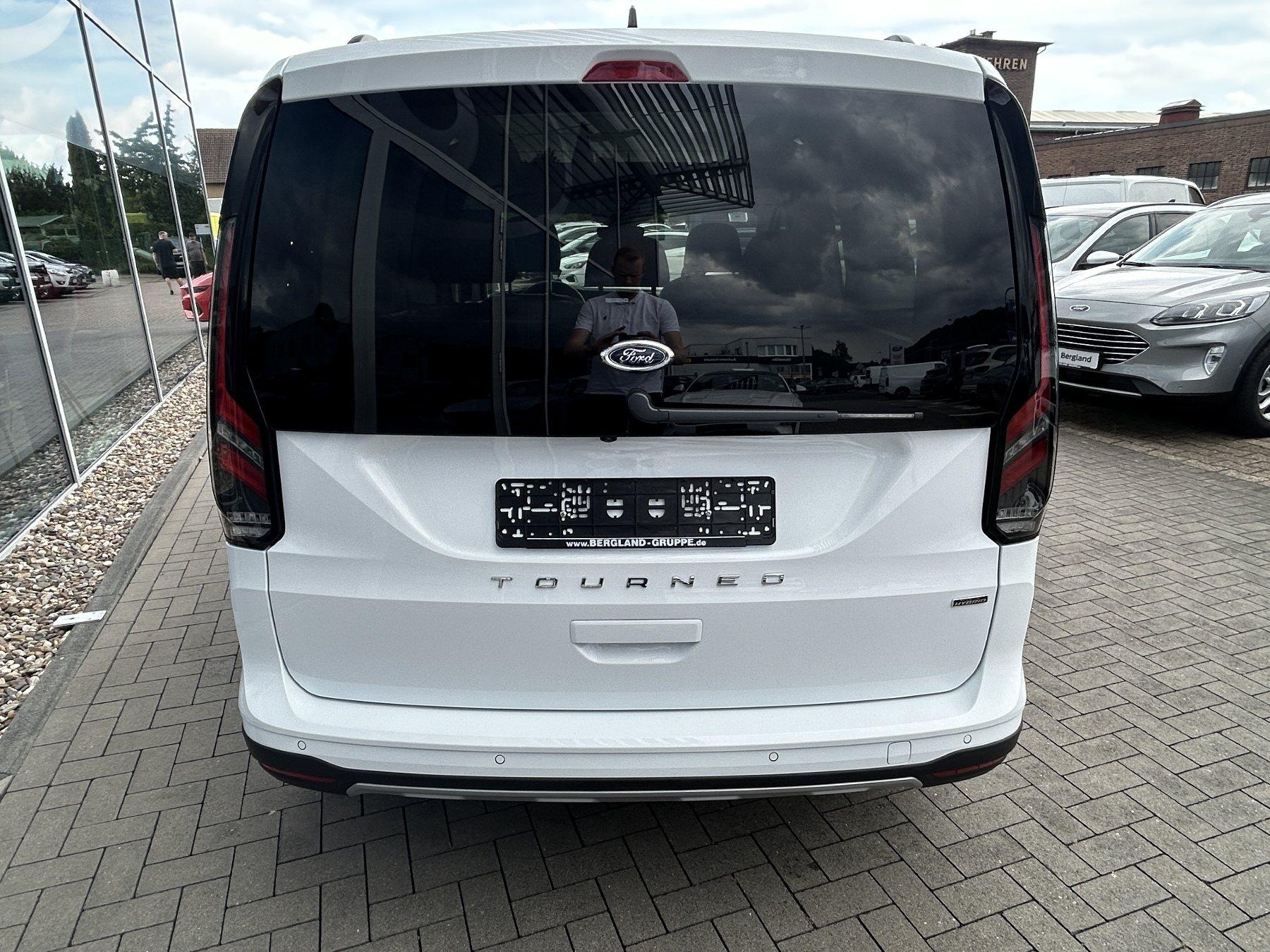 FORD Connect PHEV Active FORD Connect PHEV Active
