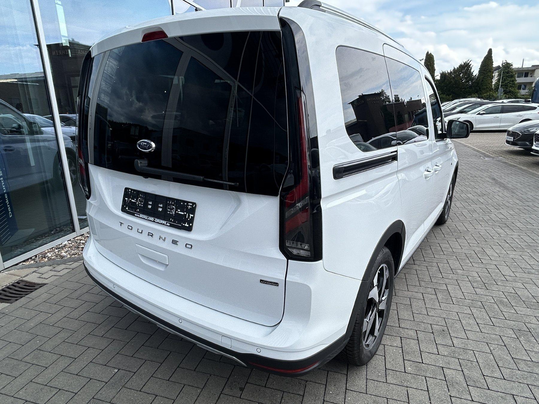 FORD Connect PHEV Active FORD Connect PHEV Active