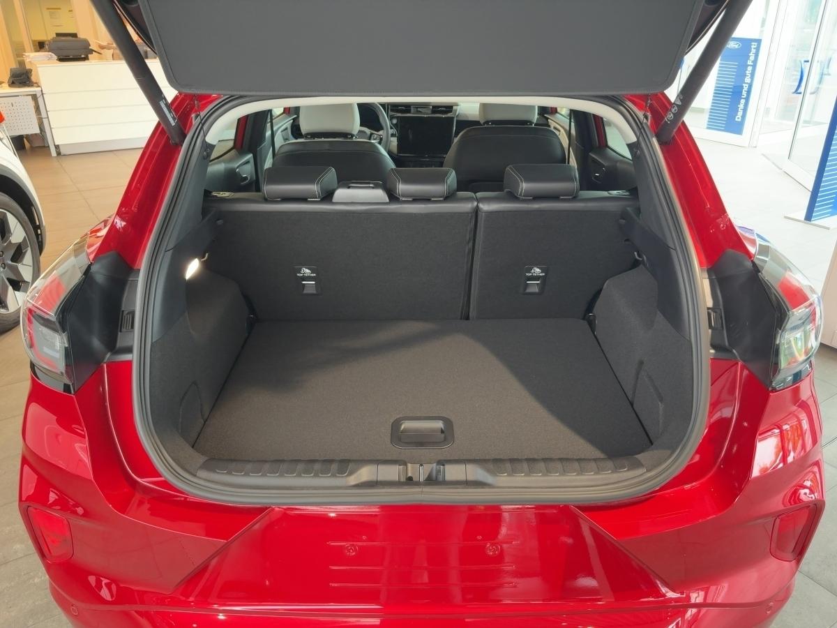 FORD 46,8 kWh Premium FORD 46,8 kWh Premium