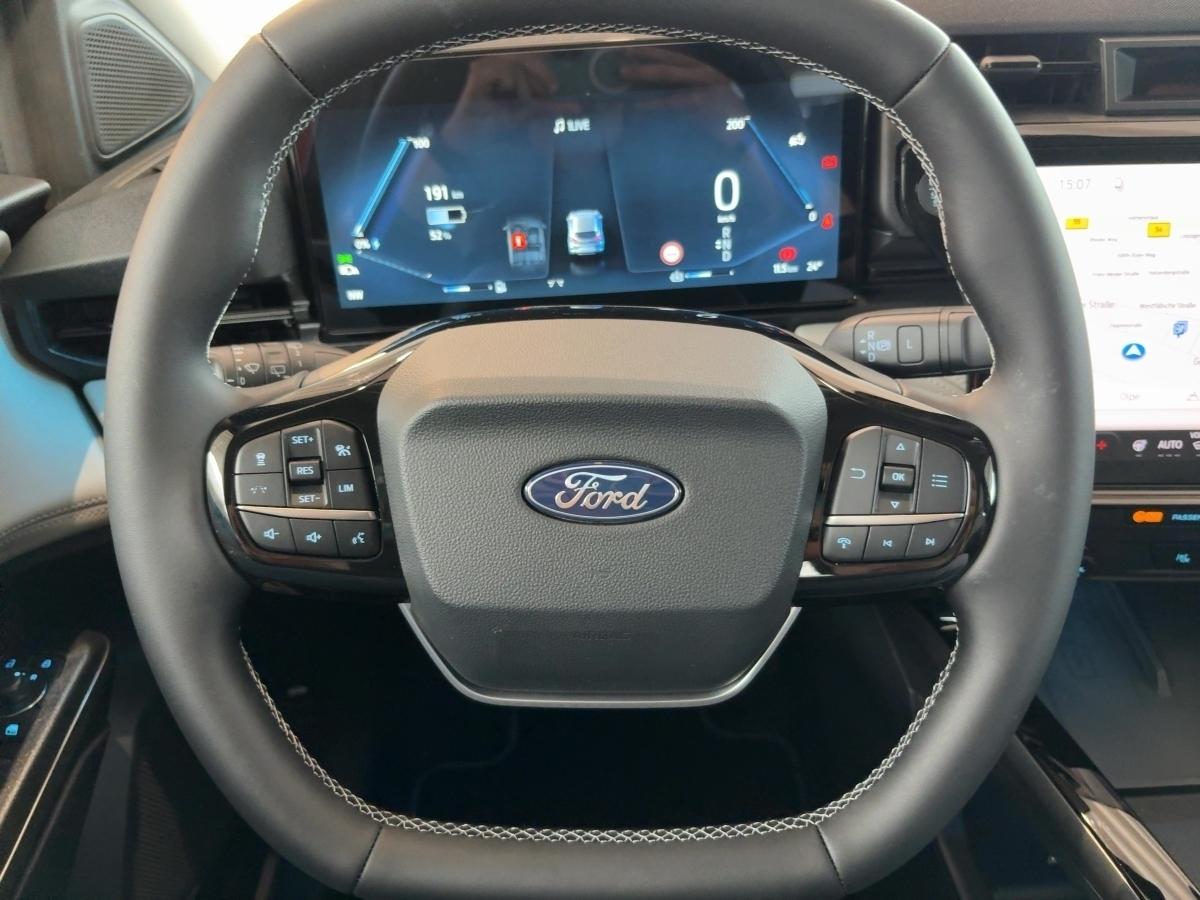 FORD 46,8 kWh Premium FORD 46,8 kWh Premium