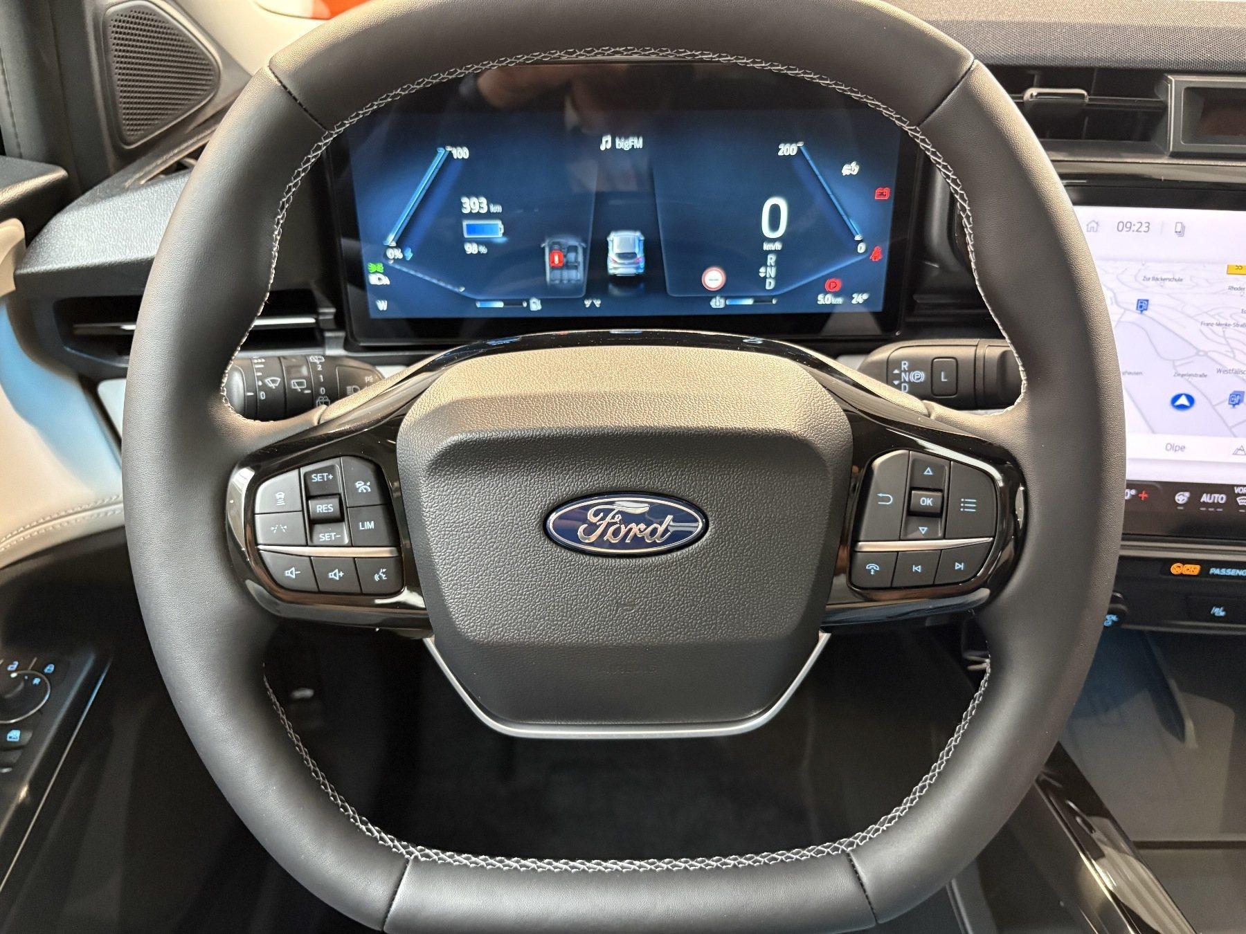 FORD 46,8 kWh Premium FORD 46,8 kWh Premium