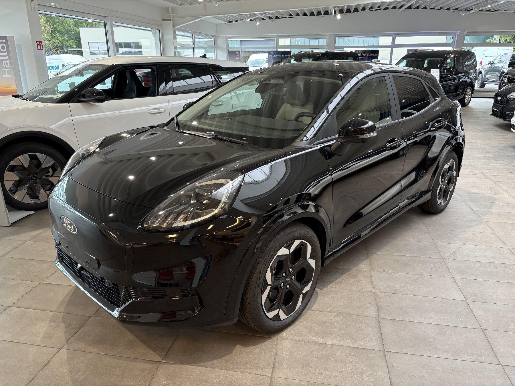 FORD 46,8 kWh Premium FORD 46,8 kWh Premium